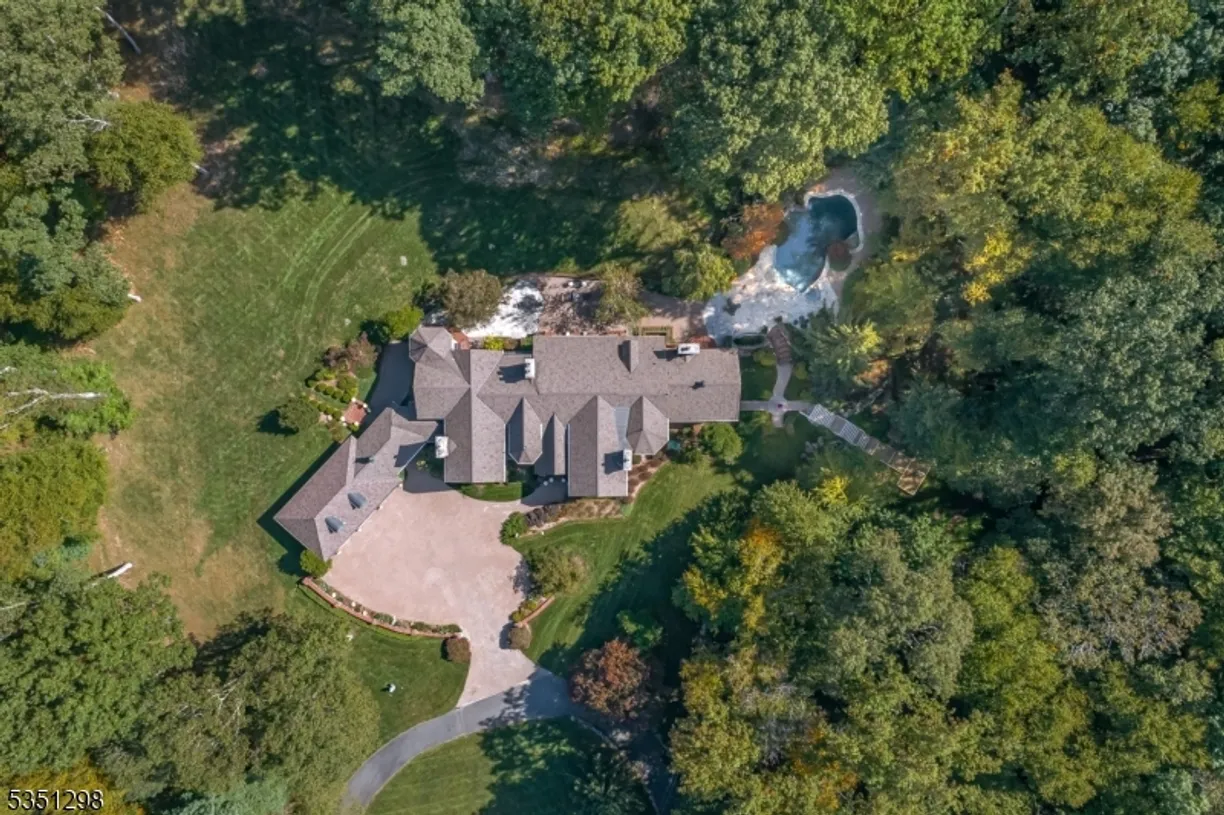 Jersey City/Hoboken Real Estate | View 14 Bliss Rd | Listing
