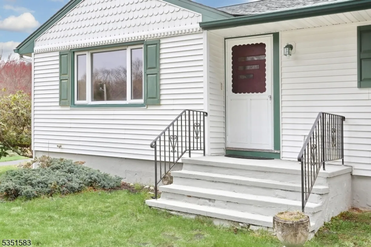 Bergen County Real Estate | View 480 Stonetown Rd | Listing