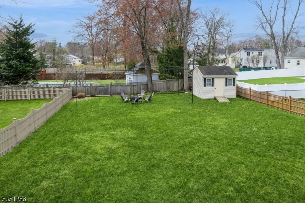 Jersey City/Hoboken Real Estate | View 8 Hampton Ter | Listing