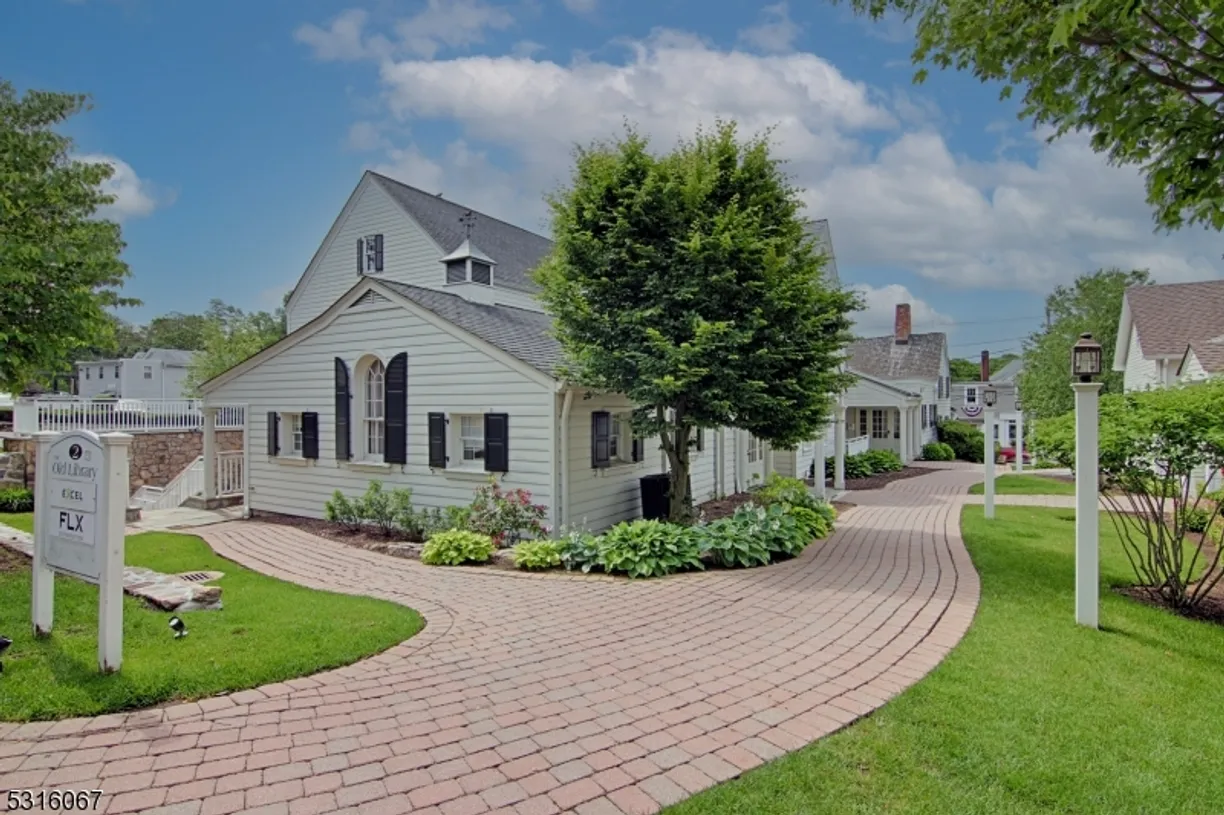 Jersey City/Hoboken Real Estate | View 2 Morristown Rd