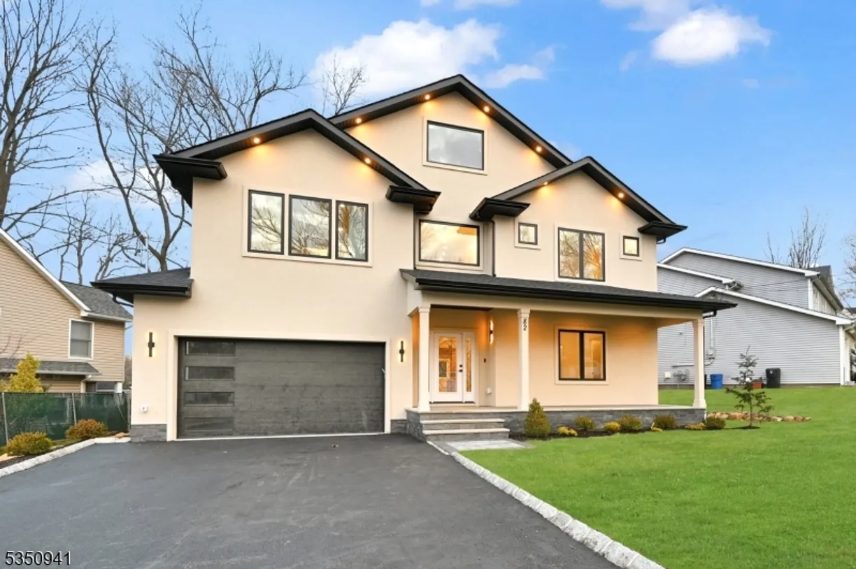 Jersey City/Hoboken Real Estate | View 82 Fellswood Dr | Listing