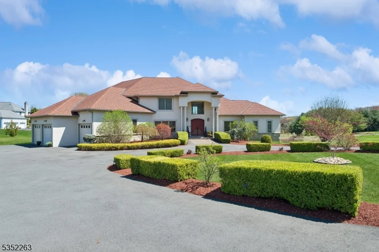 Rockland/Orange/NJ Real Estate | View 5 Holdman Pl | Listing