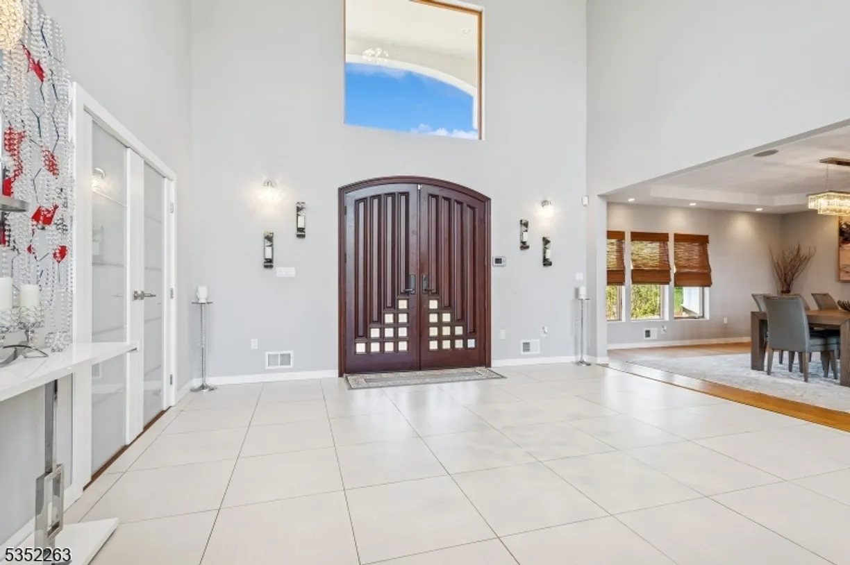 Rockland/Orange/NJ Real Estate | View 5 Holdman Pl | Listing