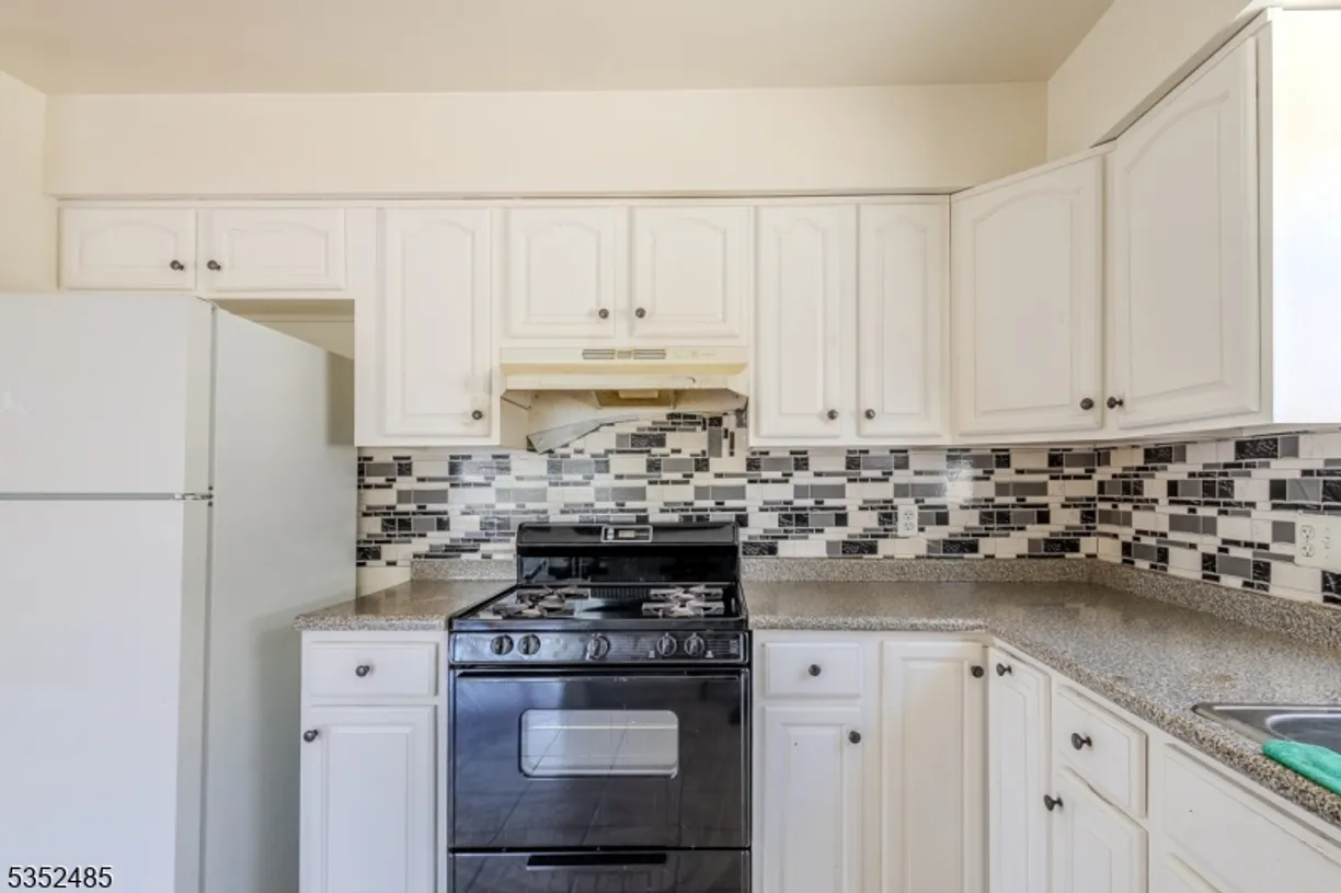 Rockland/Orange/NJ Real Estate | View 232 1St St | Listing