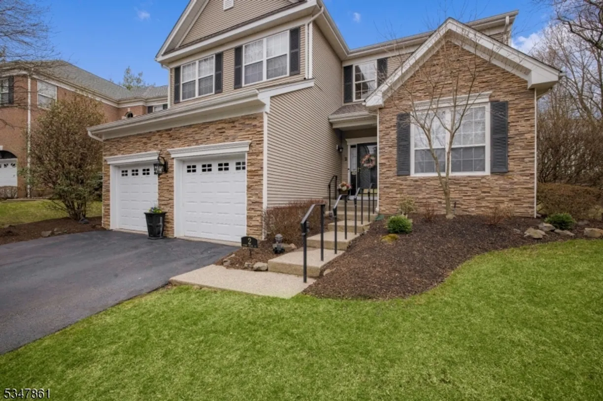 Jersey City/Hoboken Real Estate | View 2 Stone Ridge Ct | Listing