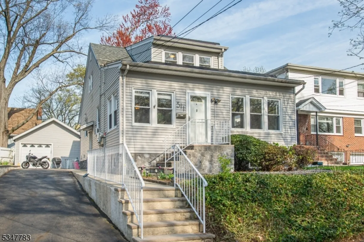 Jersey City/Hoboken Real Estate | View 511 Broughton Ave | 4 Beds