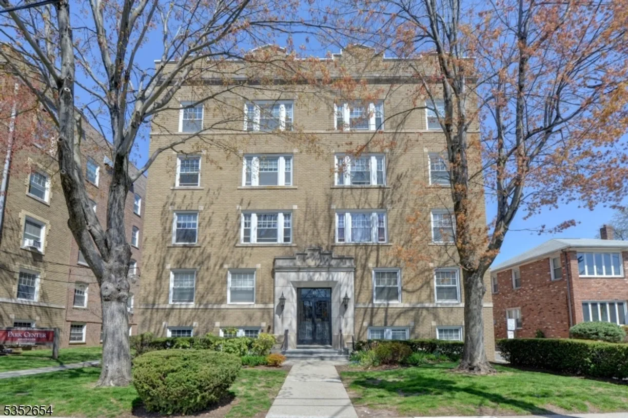 Jersey City/Hoboken Real Estate | View 45 Park Ave, 23 | 1 Bed
