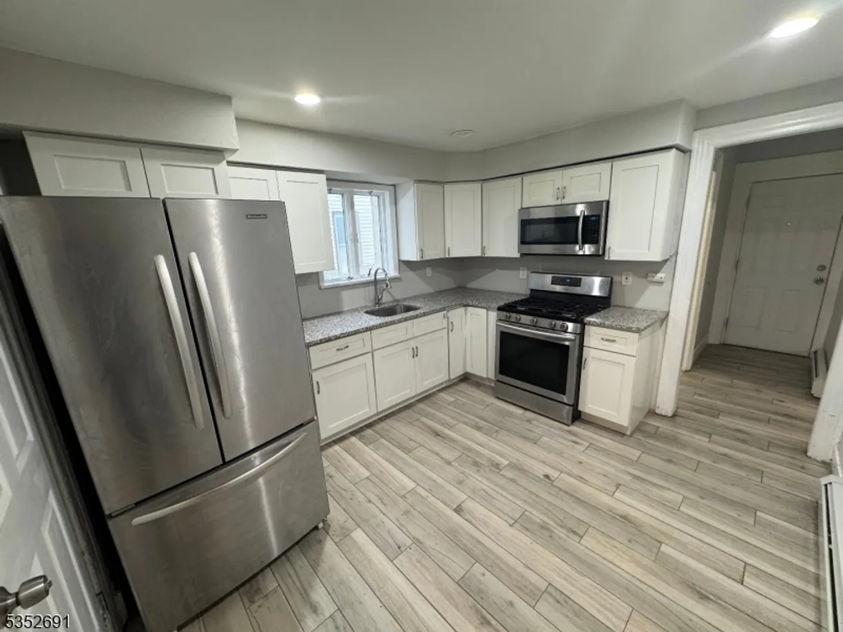 Bergen County Real Estate | View 635 Madison Ave, 1 | 2 Beds, 1 Bath