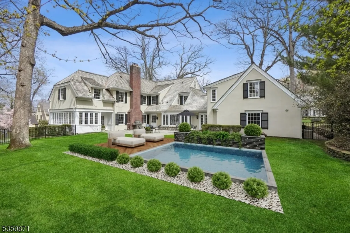 Jersey City/Hoboken Real Estate | View 55 OXBOW LANE | 6 Beds, 5 Baths