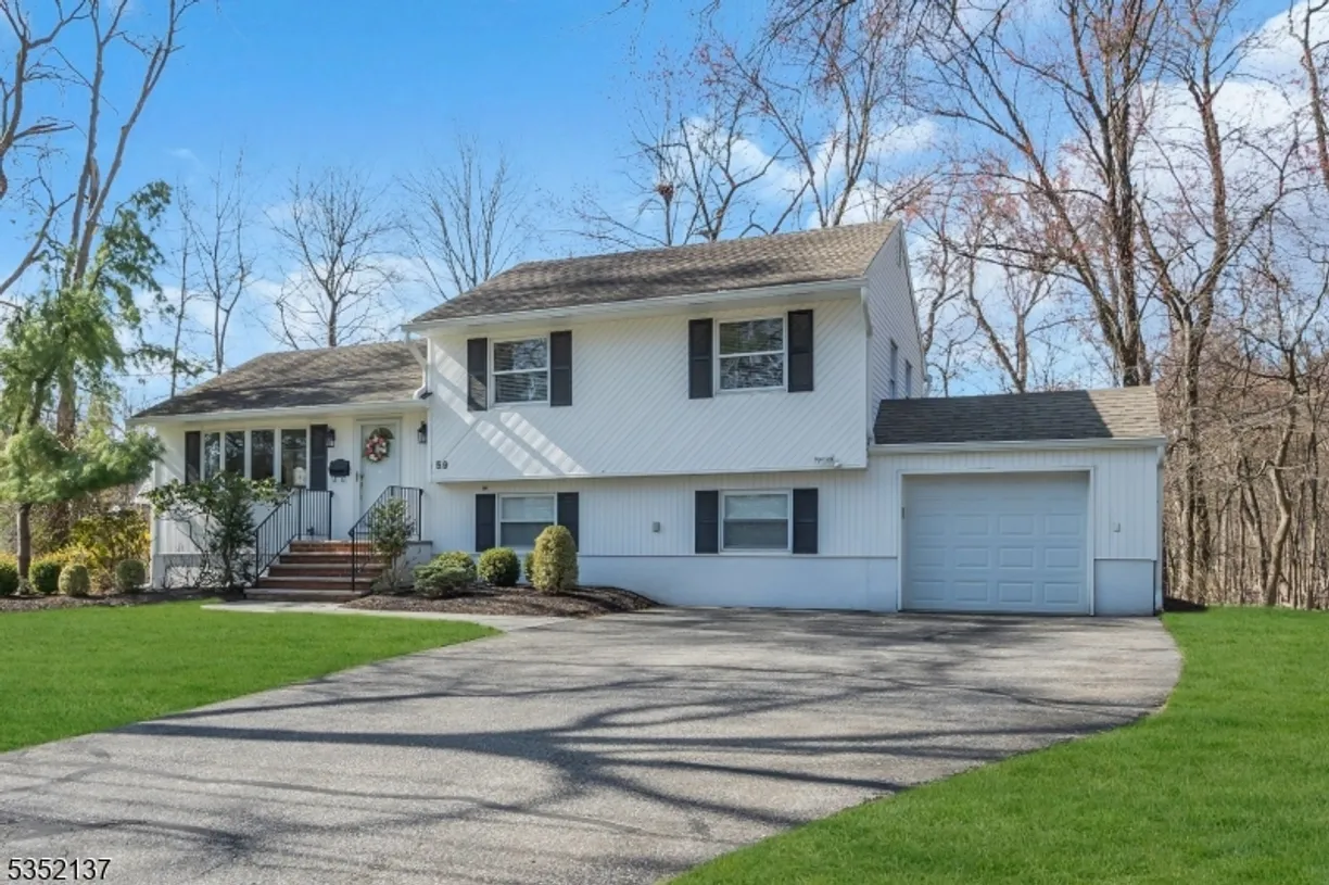 Jersey City/Hoboken Real Estate | View 59 Magnolia Pl | Listing
