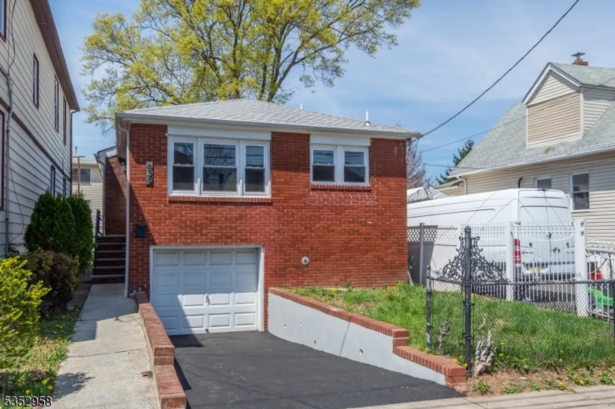 Bergen County Real Estate | View 629 Jackson Ave | 3 Beds, 2 Baths