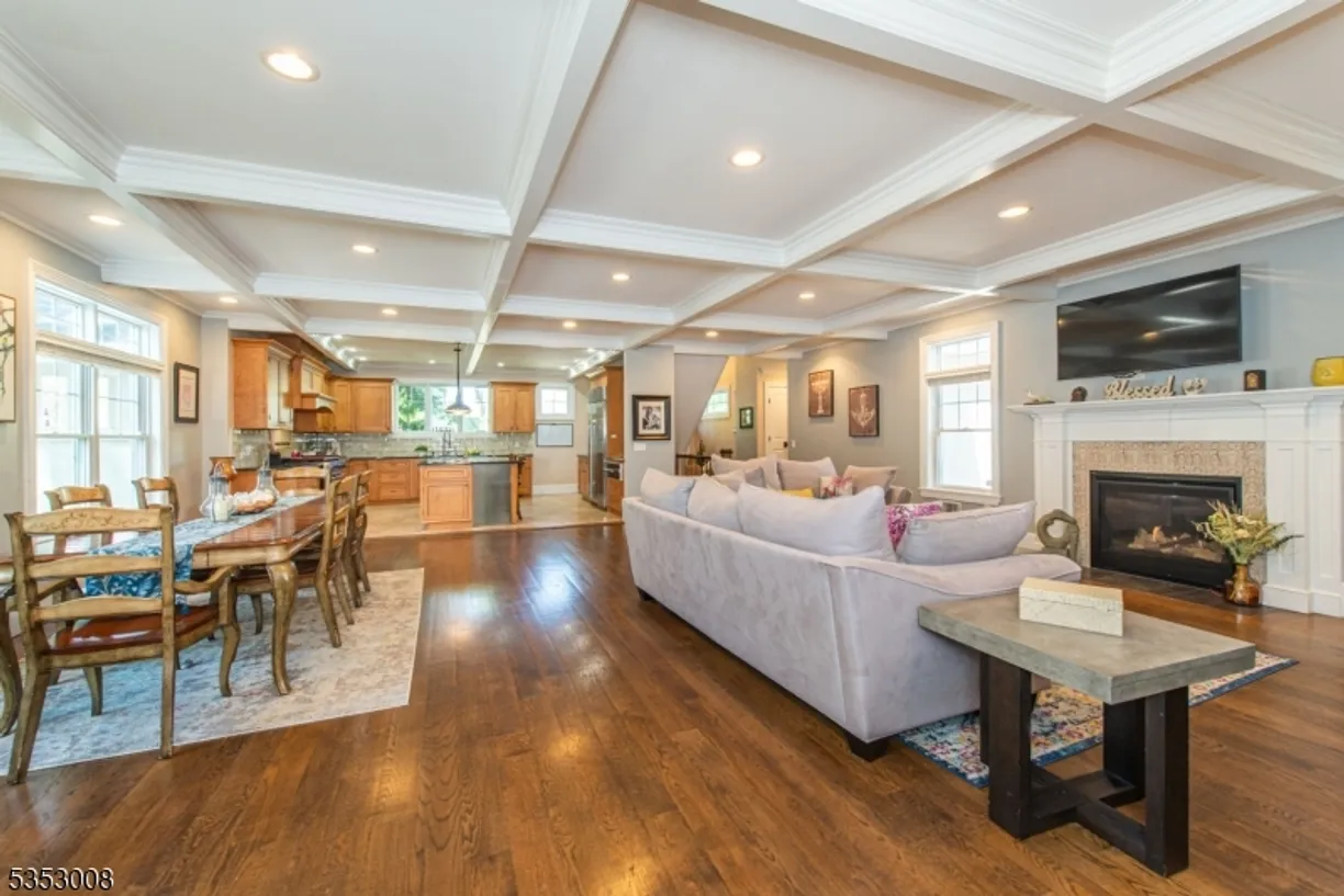 Jersey City/Hoboken Real Estate | View 22 Overlook Rd | Listing