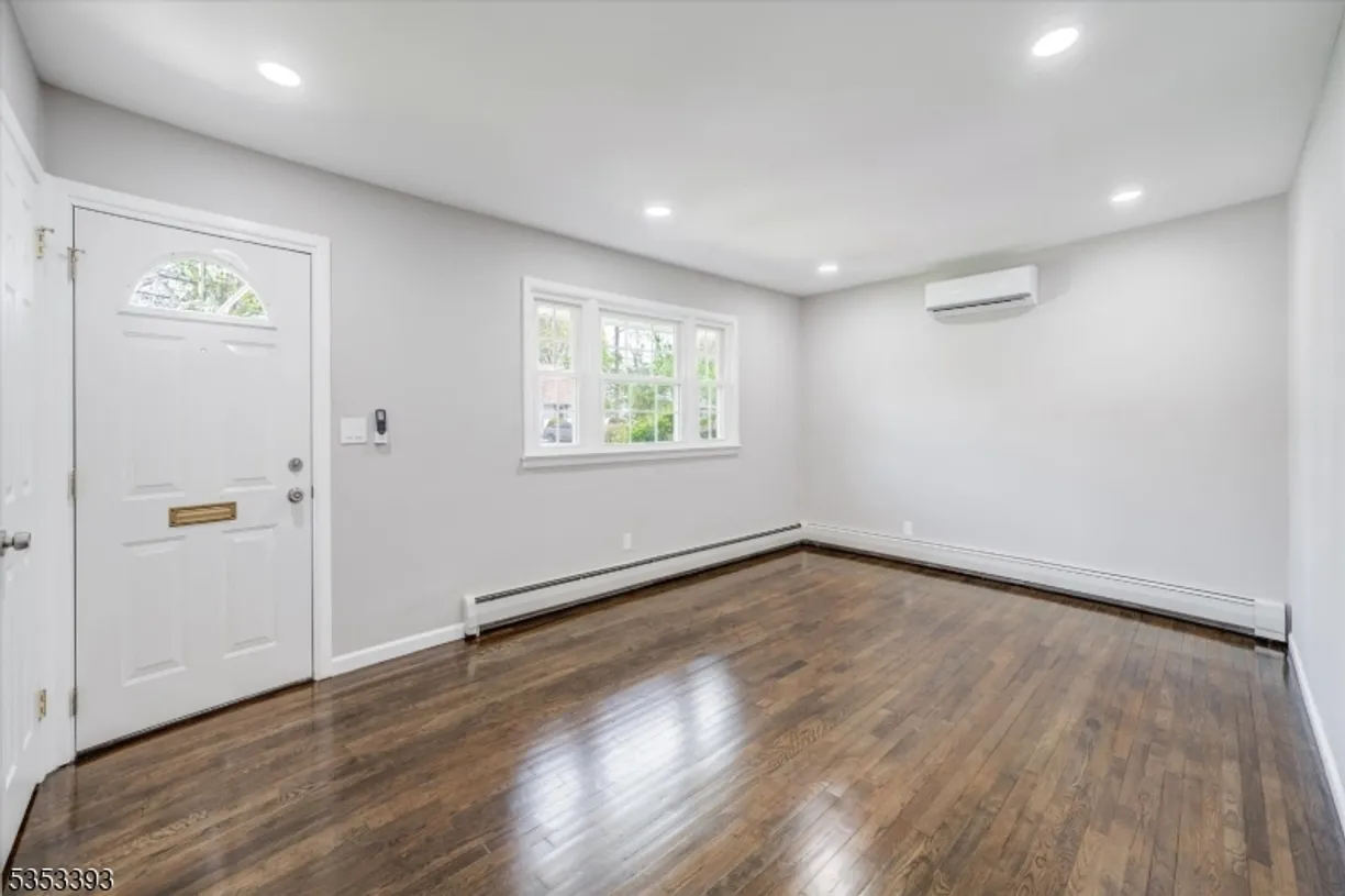 Jersey City/Hoboken Real Estate | View 5 Gregory Ter | Listing
