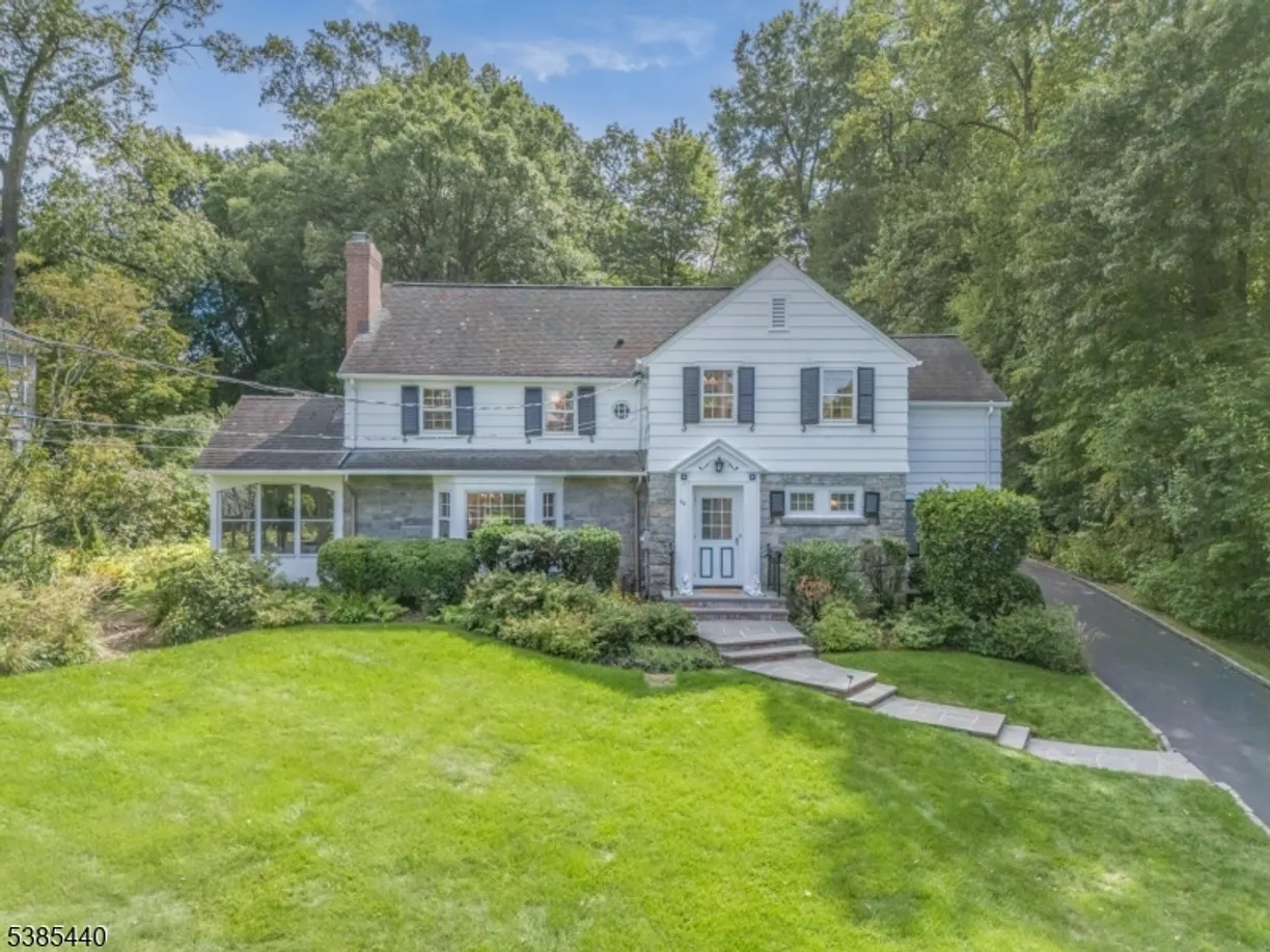62 Beekman Rd, Summit City, NJ 07901 Property for sale