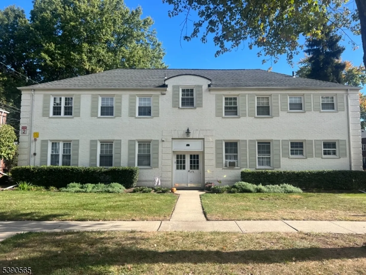 3 C Parkway Village, Cranford Twp., NJ 07016 Property for sale