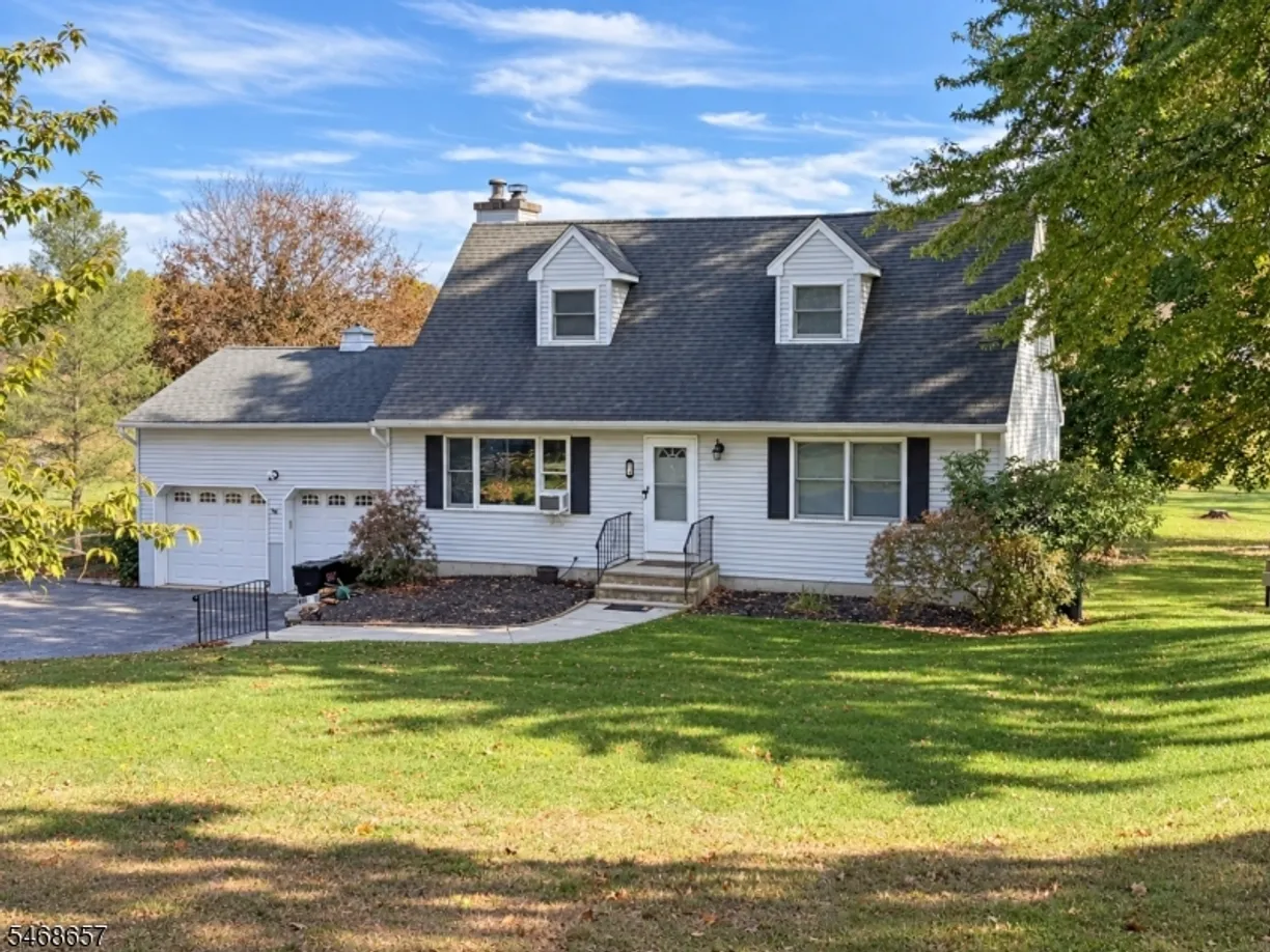 3 South Field Dr, Wantage Twp., NJ 07461 Property for rent