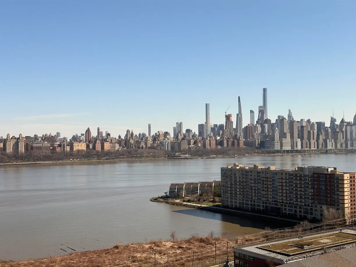 Jersey City/Hoboken Real Estate | View 8550 BLVD EAST, 2D | 1 Bed, 1 Bath