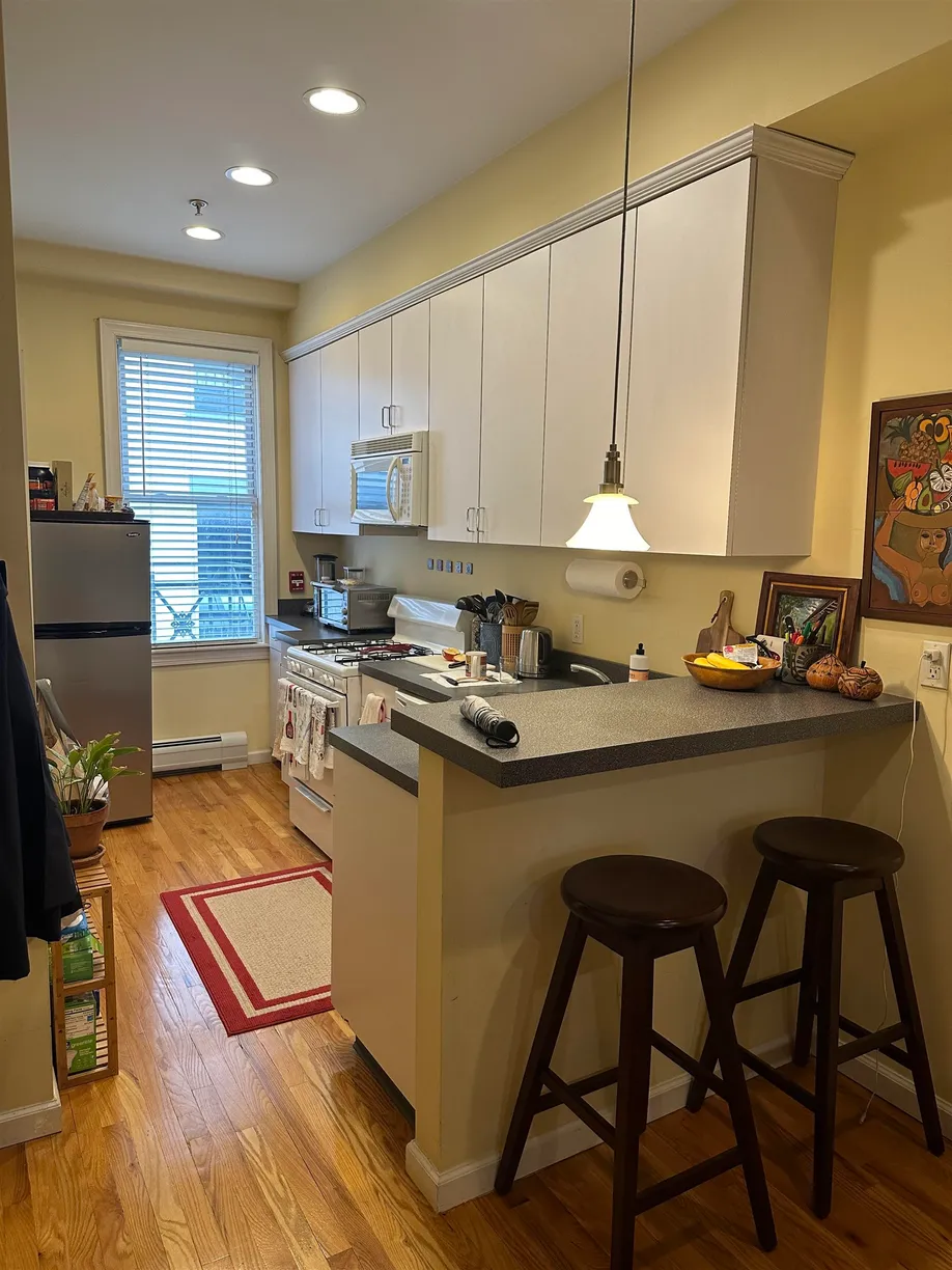 Jersey City/Hoboken Real Estate | View 358 3RD ST, 4R | 1 Bed, 1 Bath