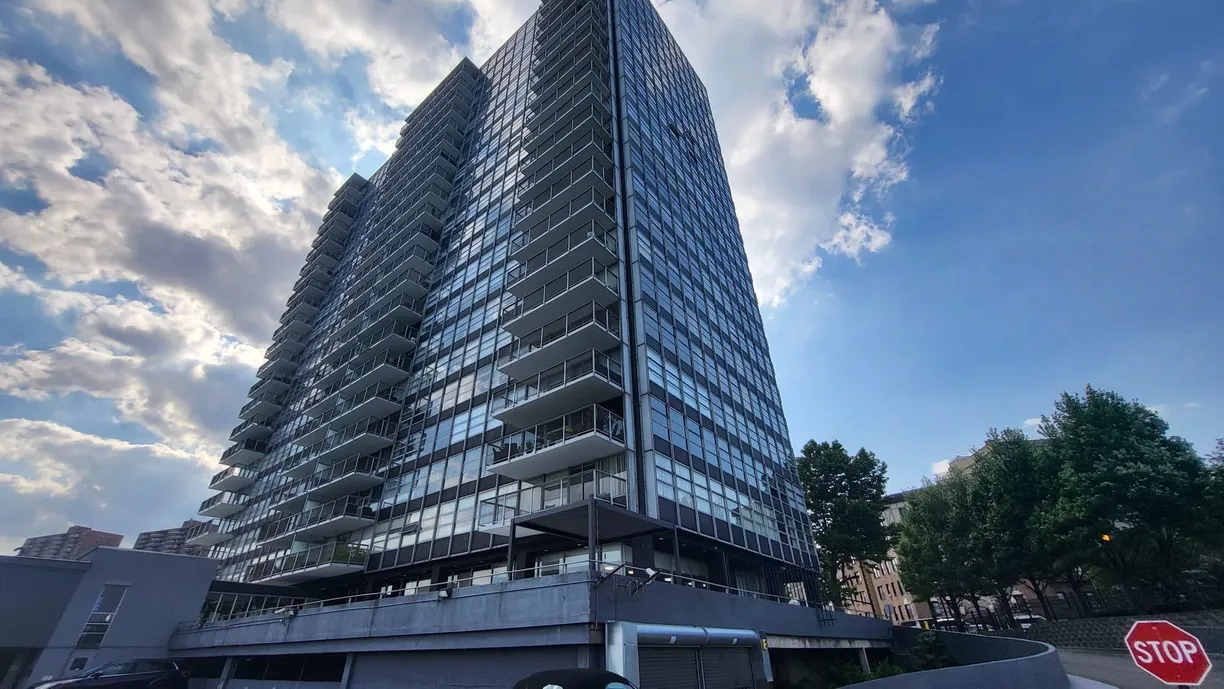 Jersey City/Hoboken Real Estate | View 6050 BLVD EAST, LF