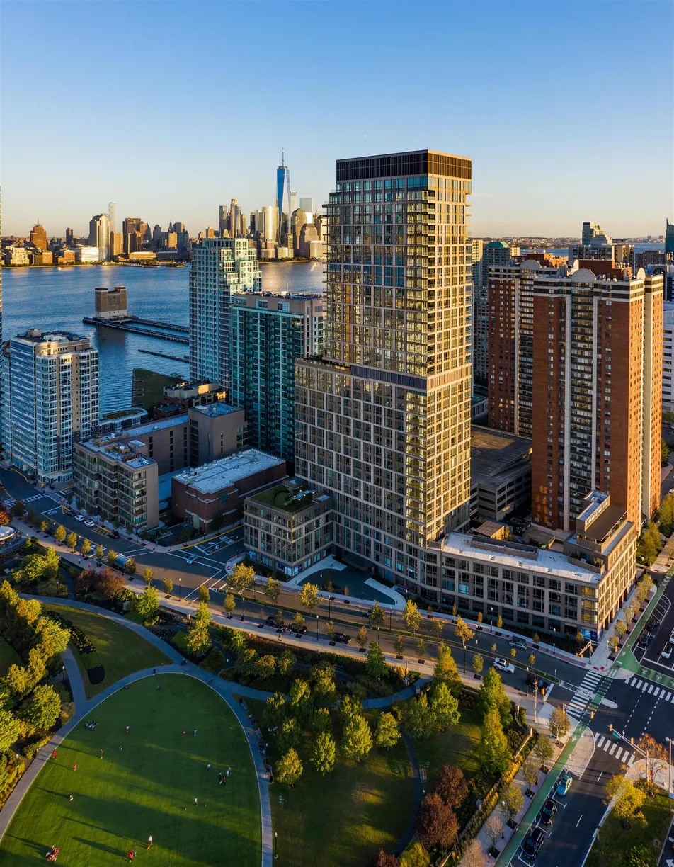 Jersey City/Hoboken Real Estate | View 75 PARK LANE SOUTH, 1911 | 1 Bed, 1 Bath