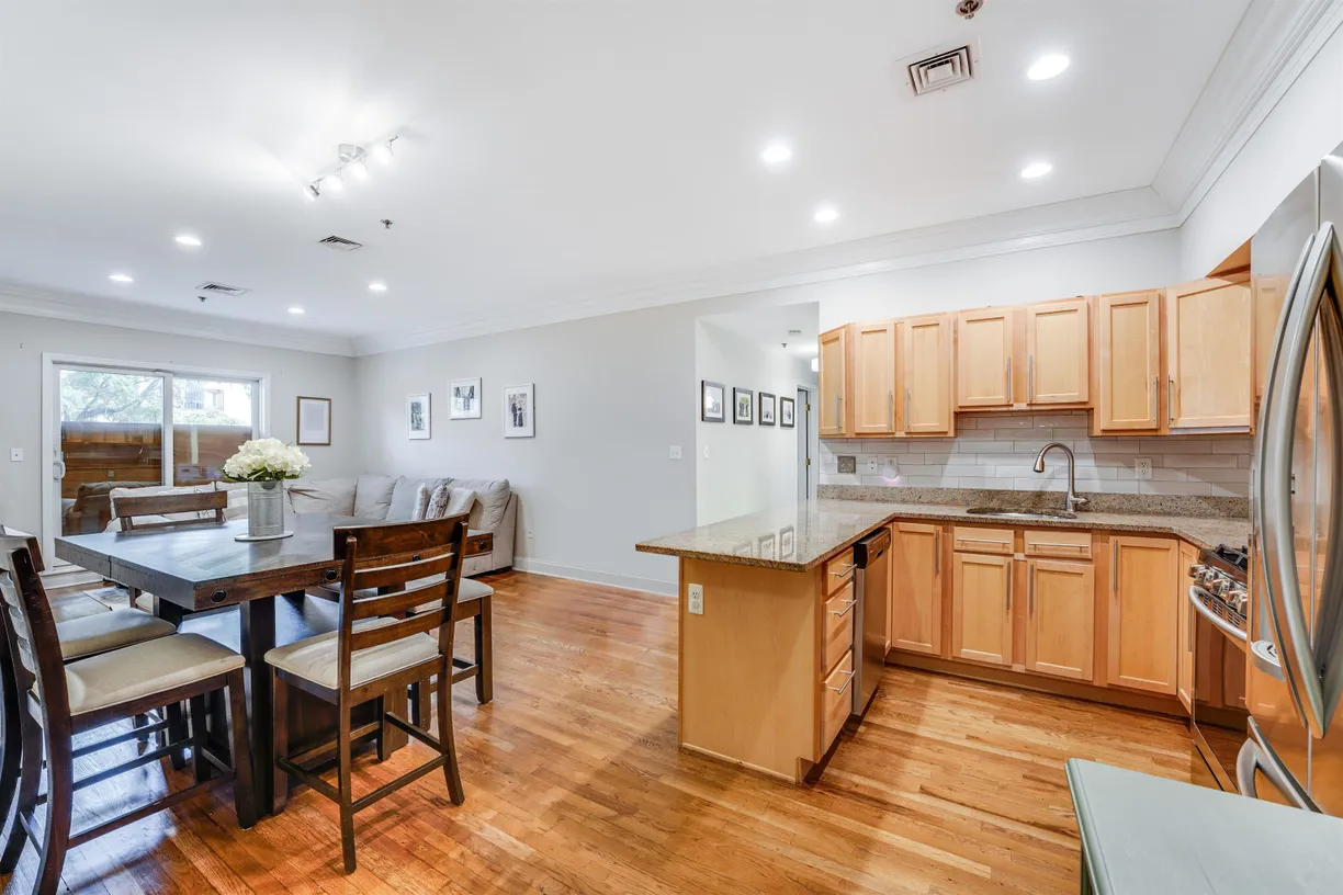 Jersey City/Hoboken Real Estate | View 609 JEFFERSON ST, 3B | 2 Beds, 2 Baths