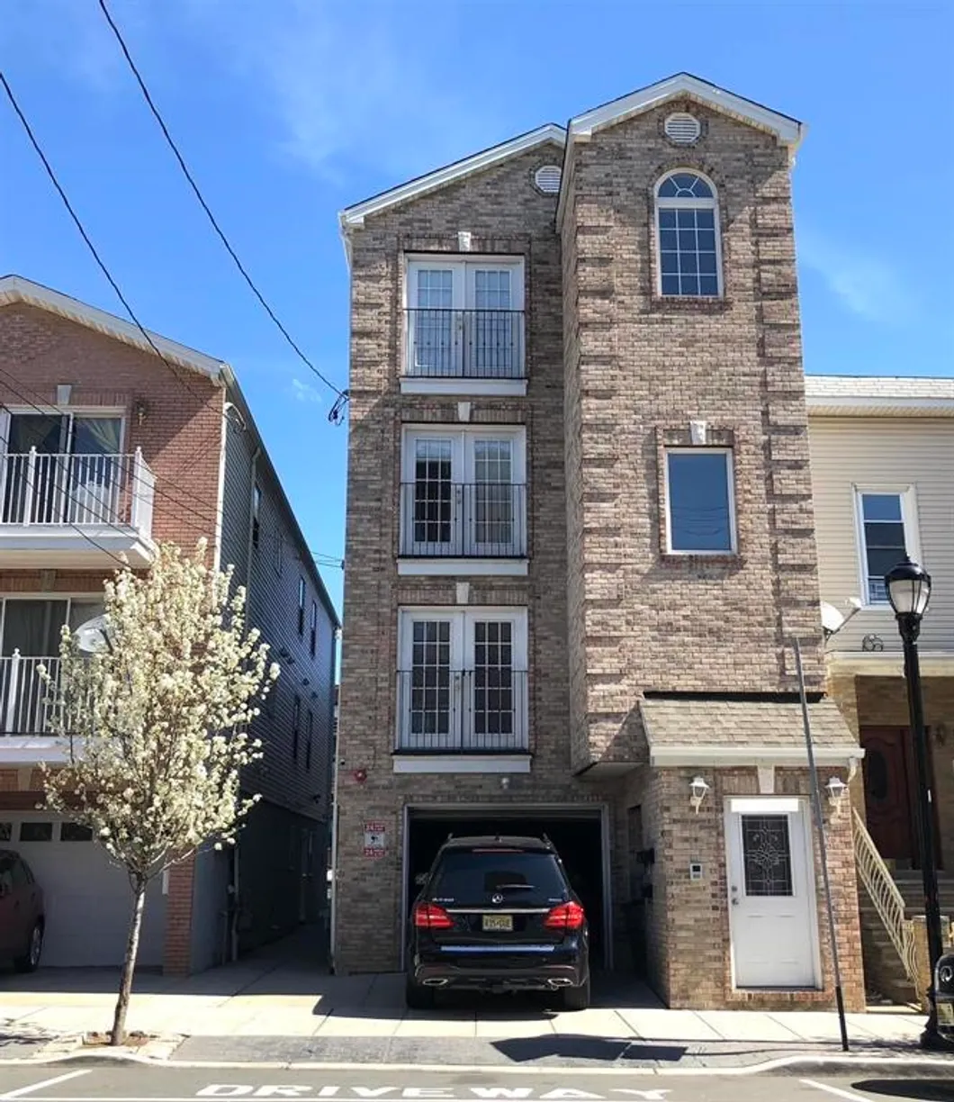 Jersey City/Hoboken Real Estate | View 304 49TH ST, 3 | 3 Beds, 2 Baths