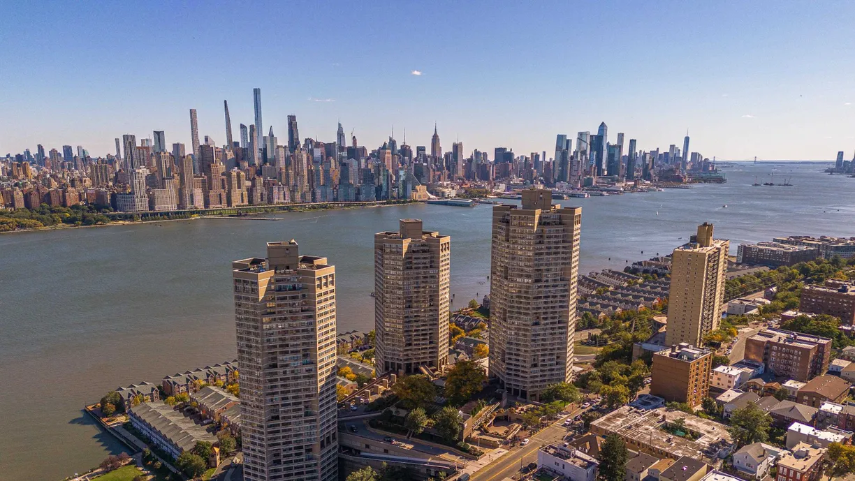 Jersey City/Hoboken Real Estate | View 7002 BLVD EAST, 22A | 1 Bed, 1 Bath