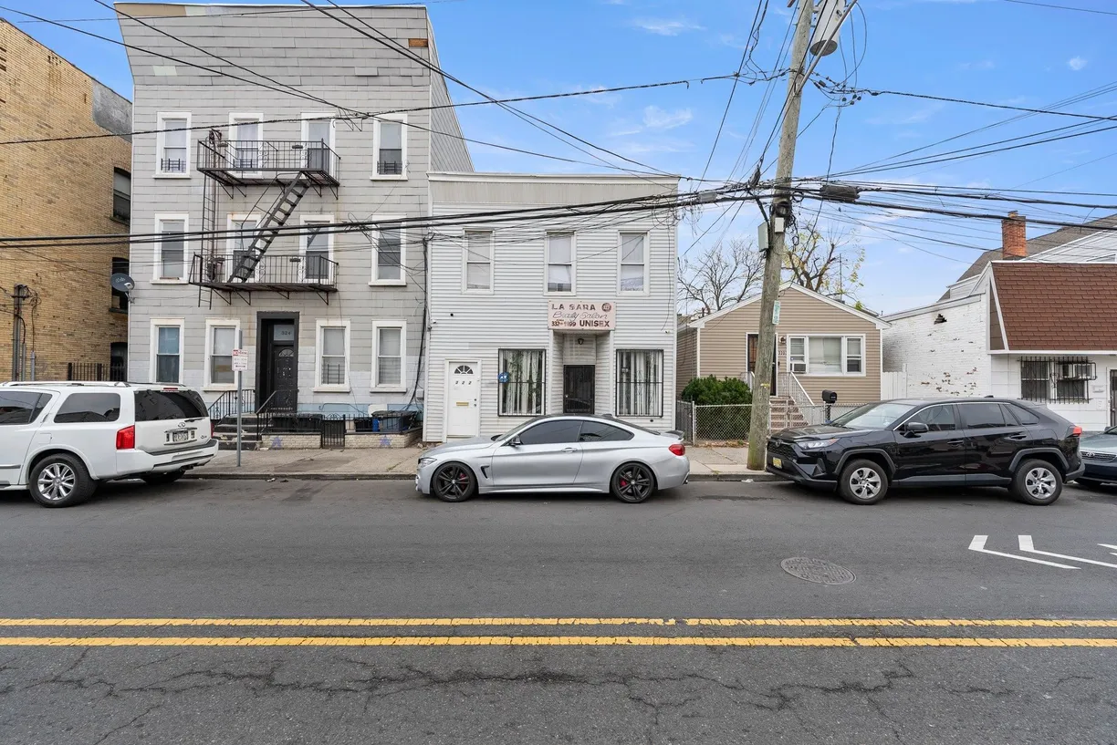 Jersey City/Hoboken Real Estate | View 322 OLD BERGEN RD | 2 Beds, 1 Bath