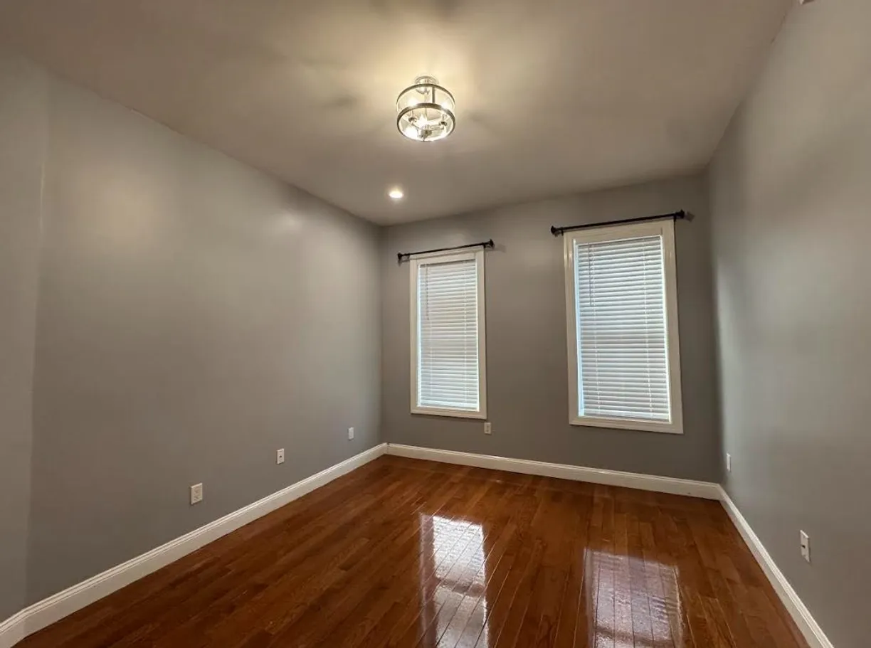 Jersey City/Hoboken Real Estate | View 6603 BERGENLINE AVE, 2 | Listing