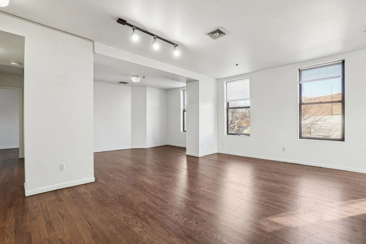 Jersey City/Hoboken Real Estate | View 236 NEWARK AVE, 4 | 2 Beds, 2 Baths