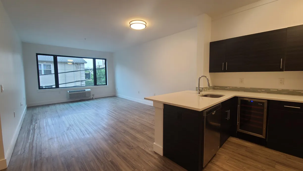 Jersey City/Hoboken Real Estate | View 5711 WASHINGTON ST, 202 | Listing