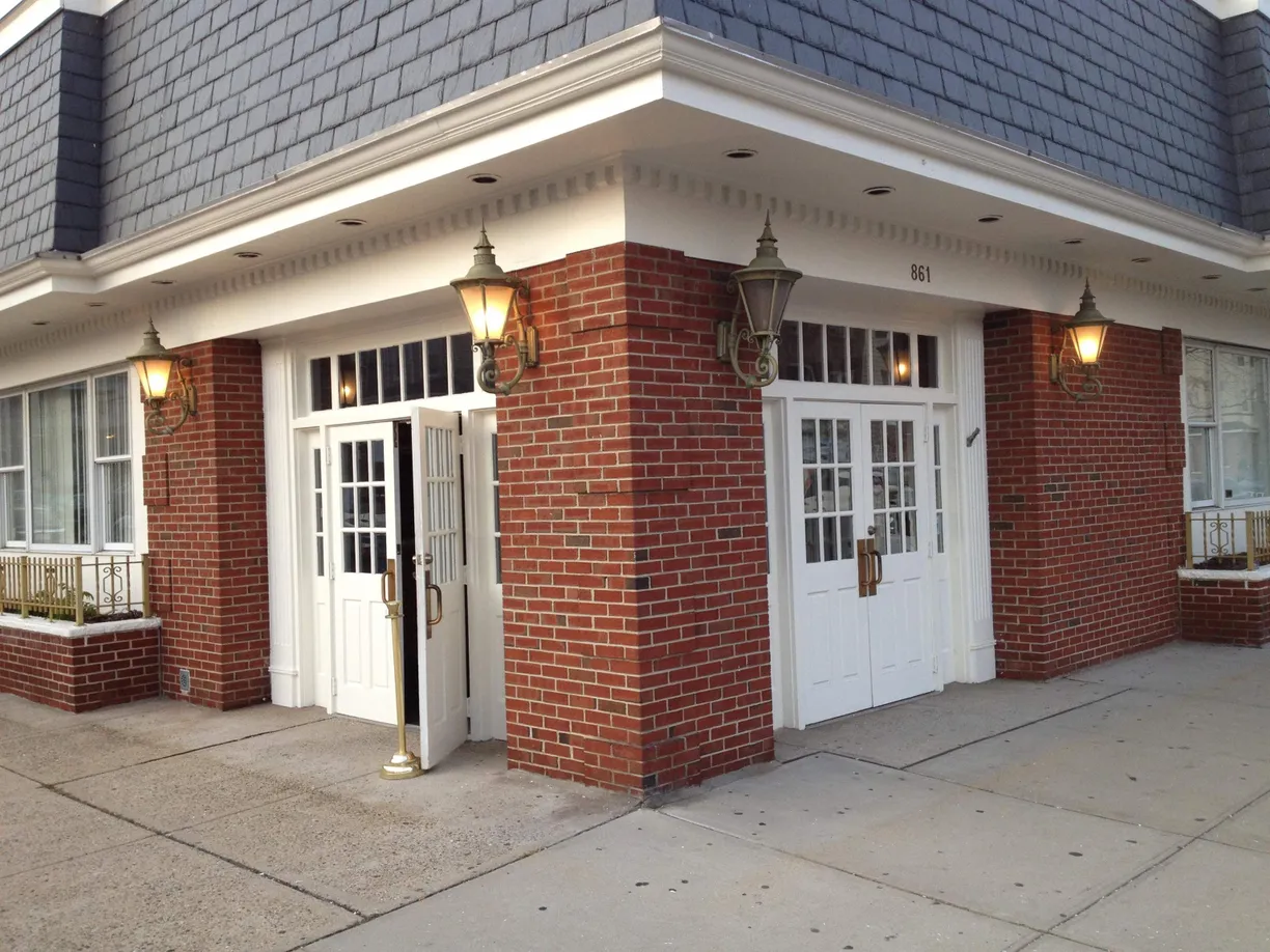 Jersey City/Hoboken Real Estate | View 861-863 BROADWAY | Listing