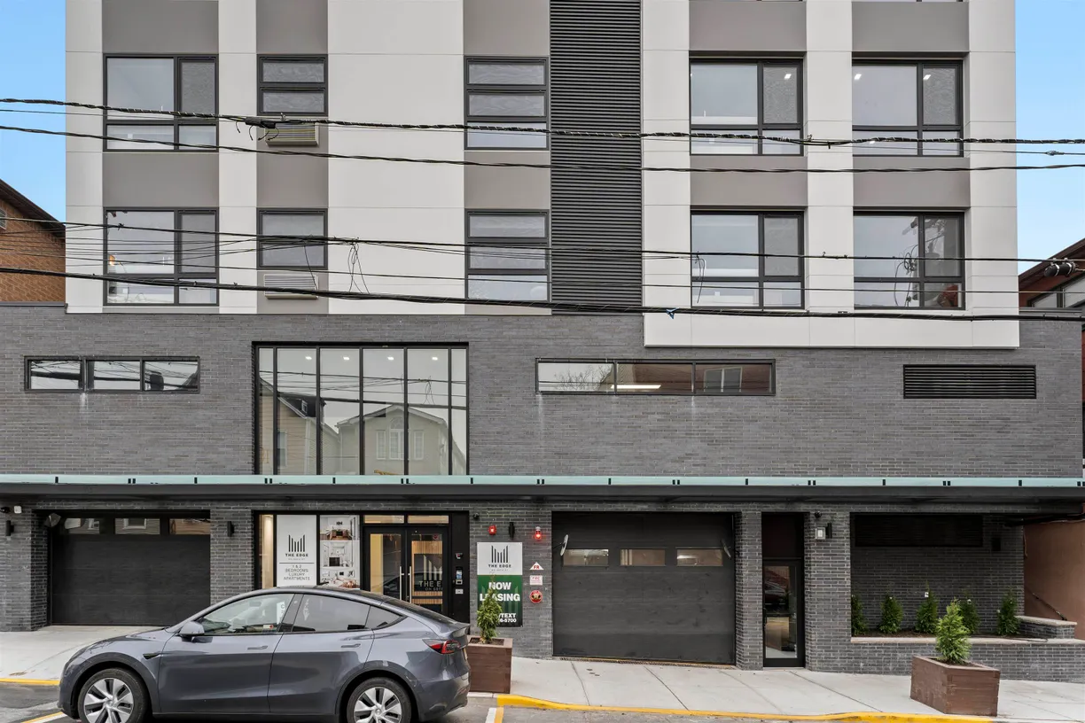 Jersey City/Hoboken Real Estate | View 60-64 68TH ST, 407 | 1 Bed, 1 Bath