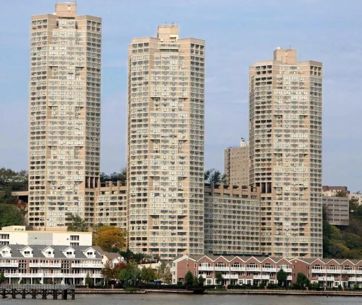 Jersey City/Hoboken Real Estate | View 7000 BLVD EAST, 45 D | 2 Beds, 2 Baths