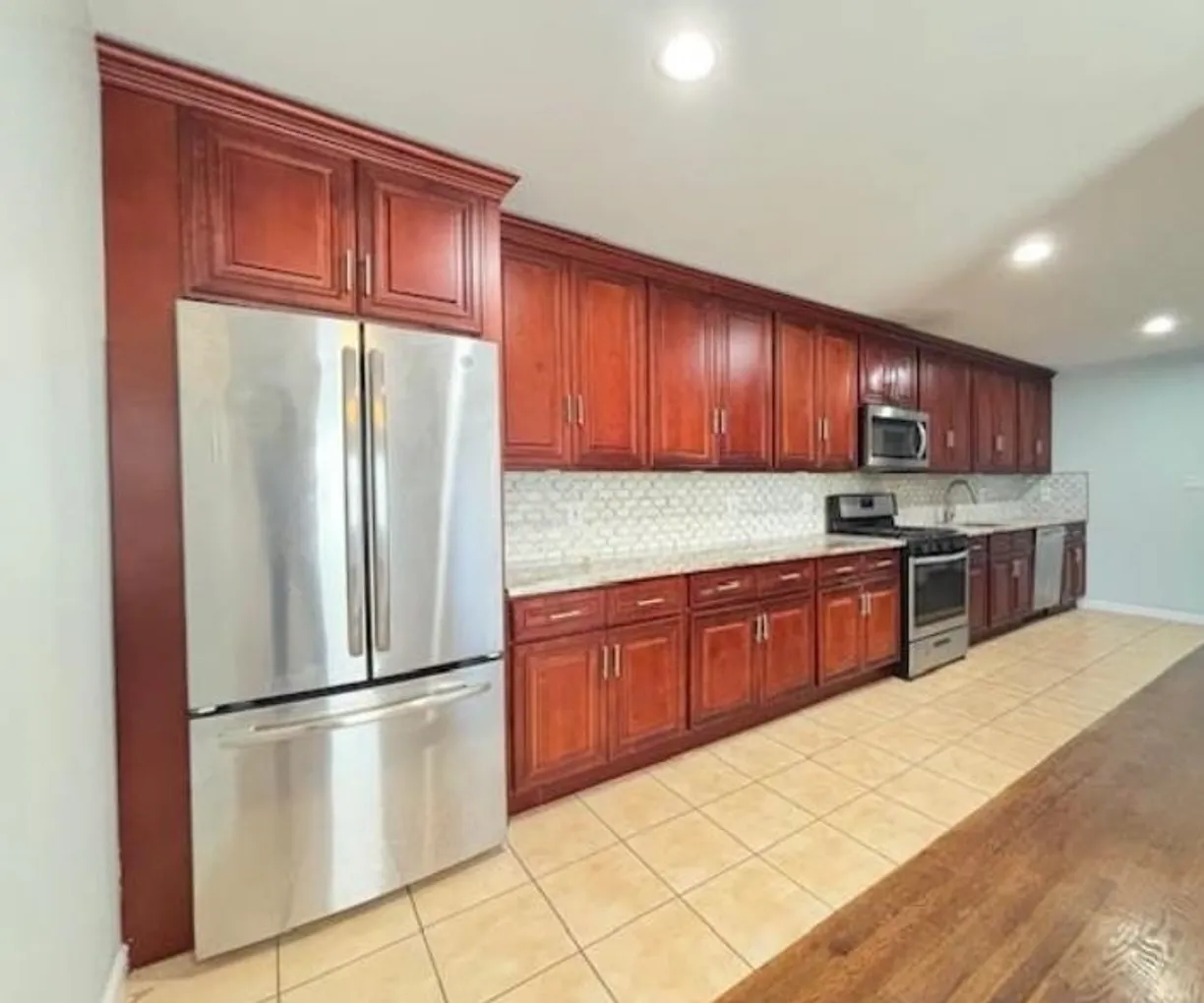 Jersey City/Hoboken Real Estate | View 22 LINDEN AVE, 2