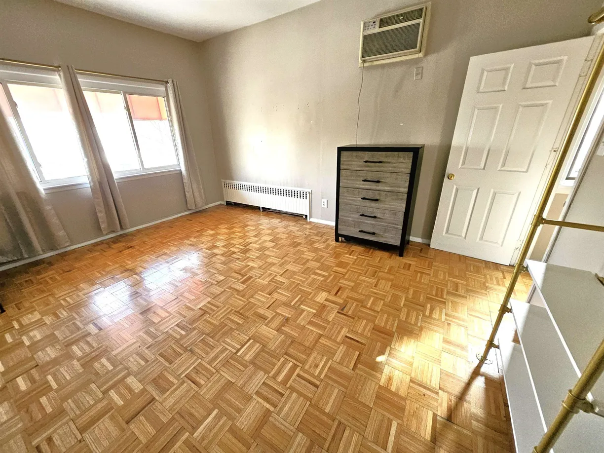 Jersey City/Hoboken Real Estate | View 1259 PATERSON PLANK RD, 2L | Listing