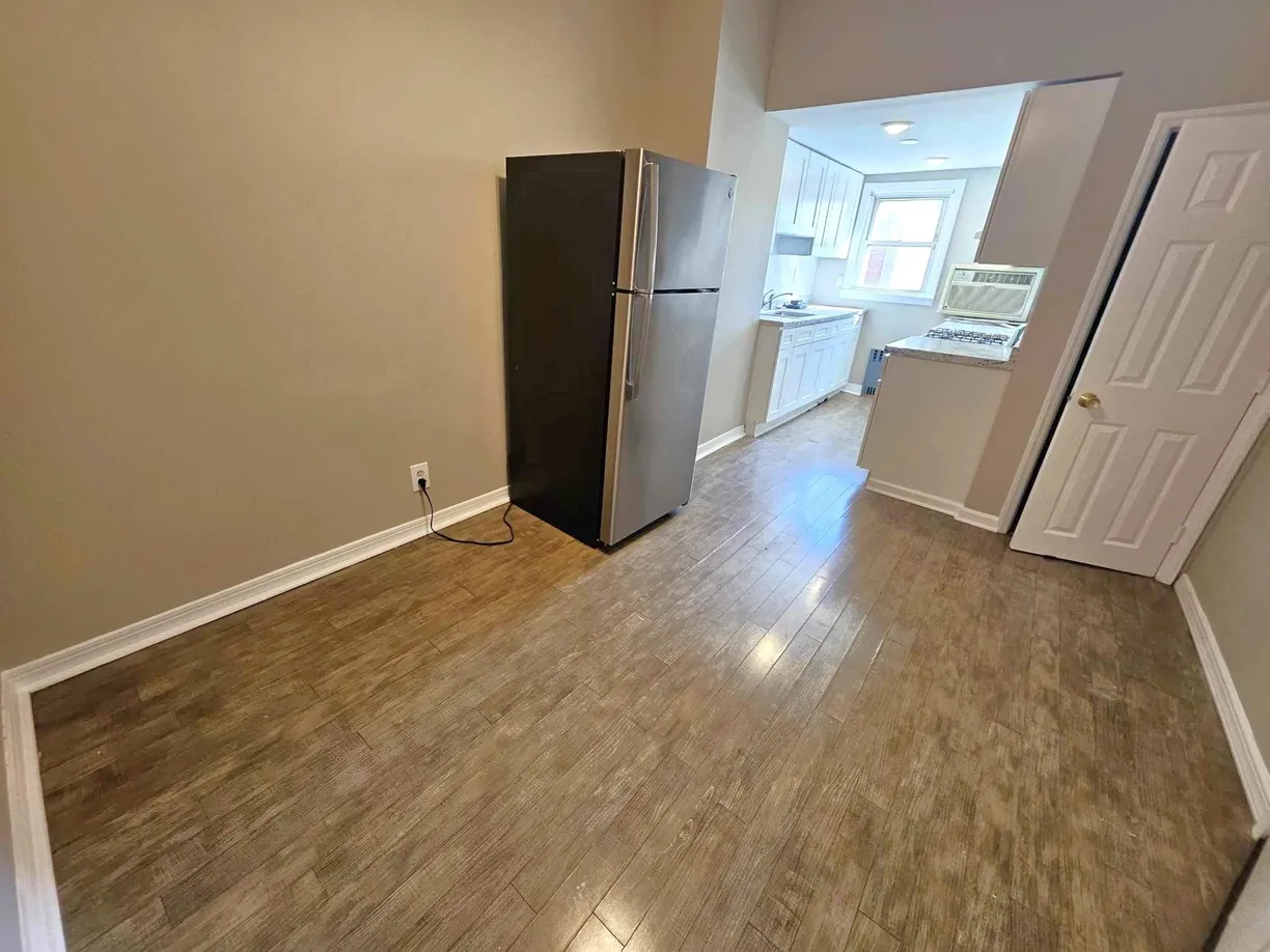 Jersey City/Hoboken Real Estate | View 1259 PATERSON PLANK RD, 2L | Listing