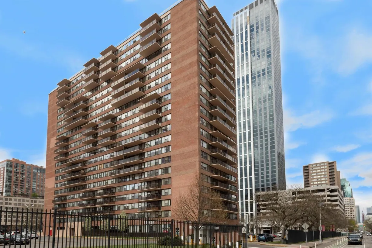 Jersey City/Hoboken Real Estate | View 270 LUIS M MARIN BLVD, 3l | 1 Bath
