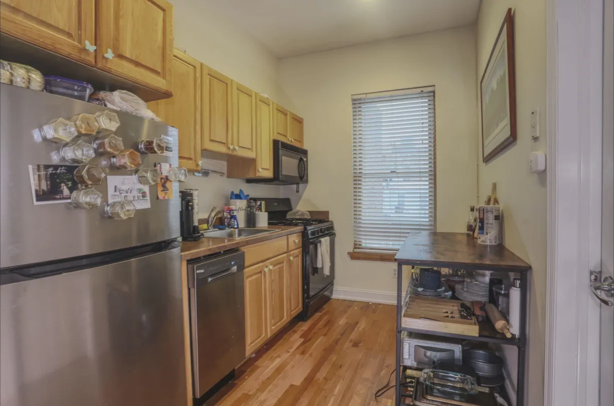 Jersey City/Hoboken Real Estate | View 304 WASHINGTON ST, 1 | 2 Beds, 1 Bath