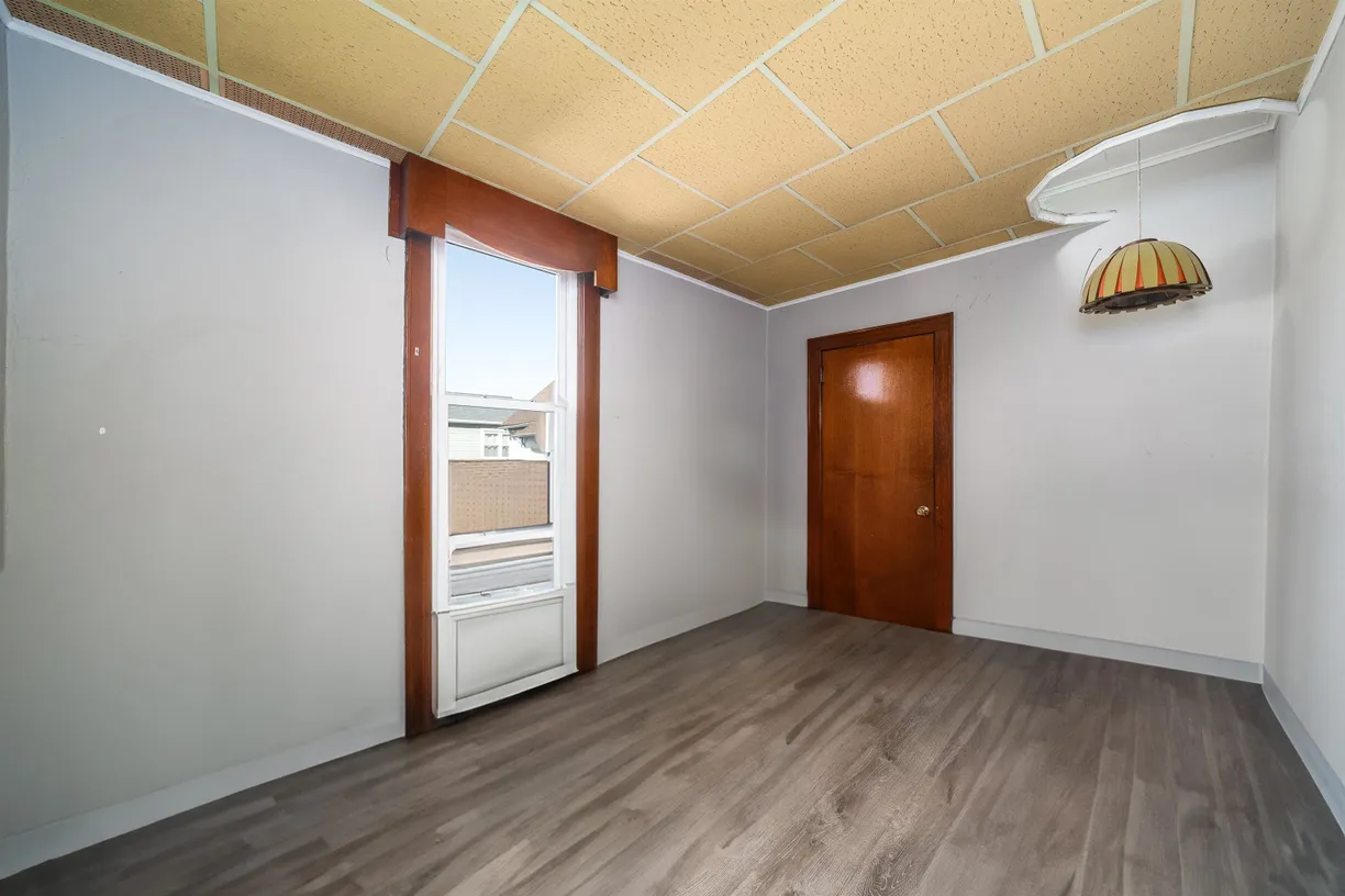 Jersey City/Hoboken Real Estate | View 20 WEST 22ND ST | Listing