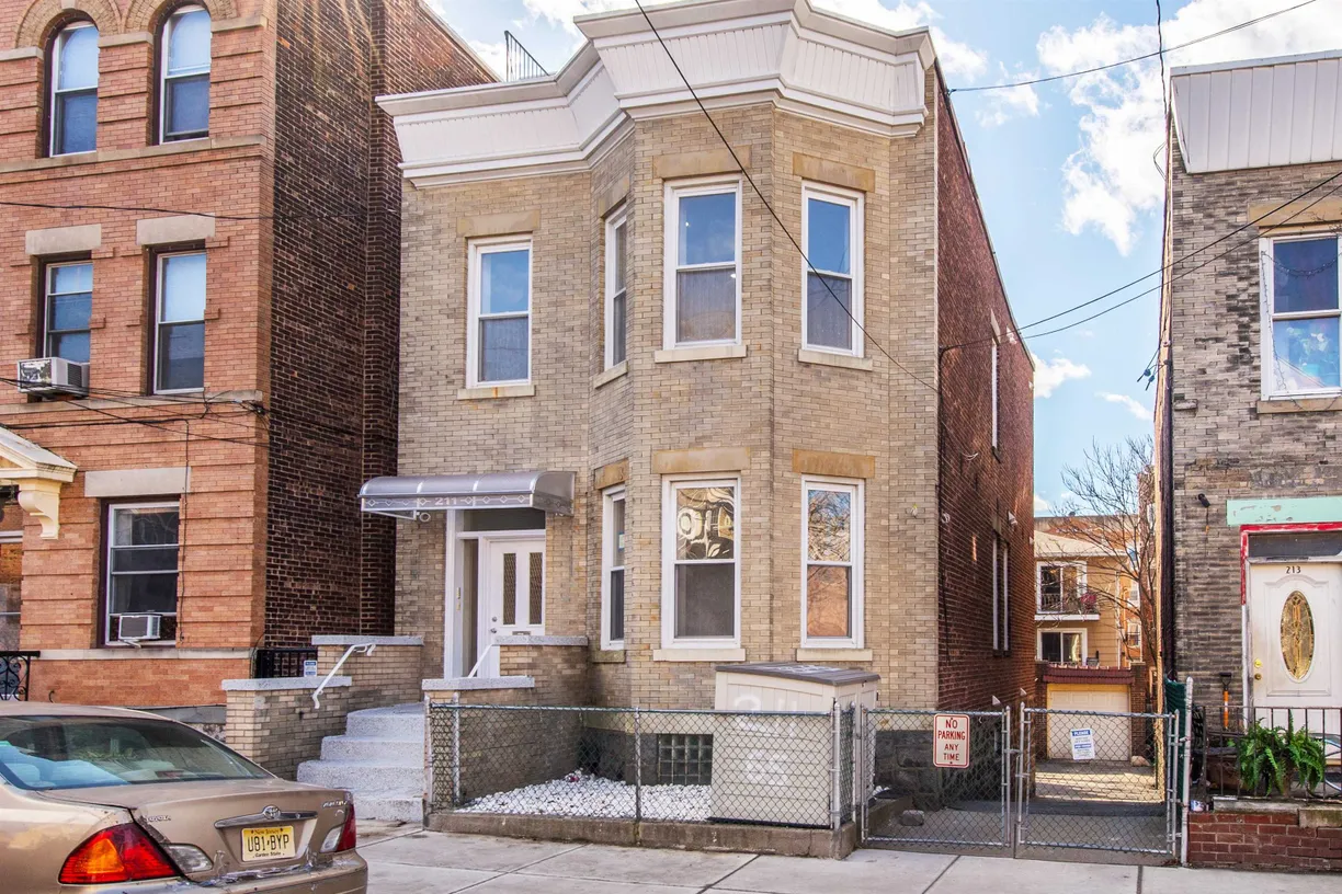 Jersey City/Hoboken Real Estate | View 211 65TH ST, 1 | Listing