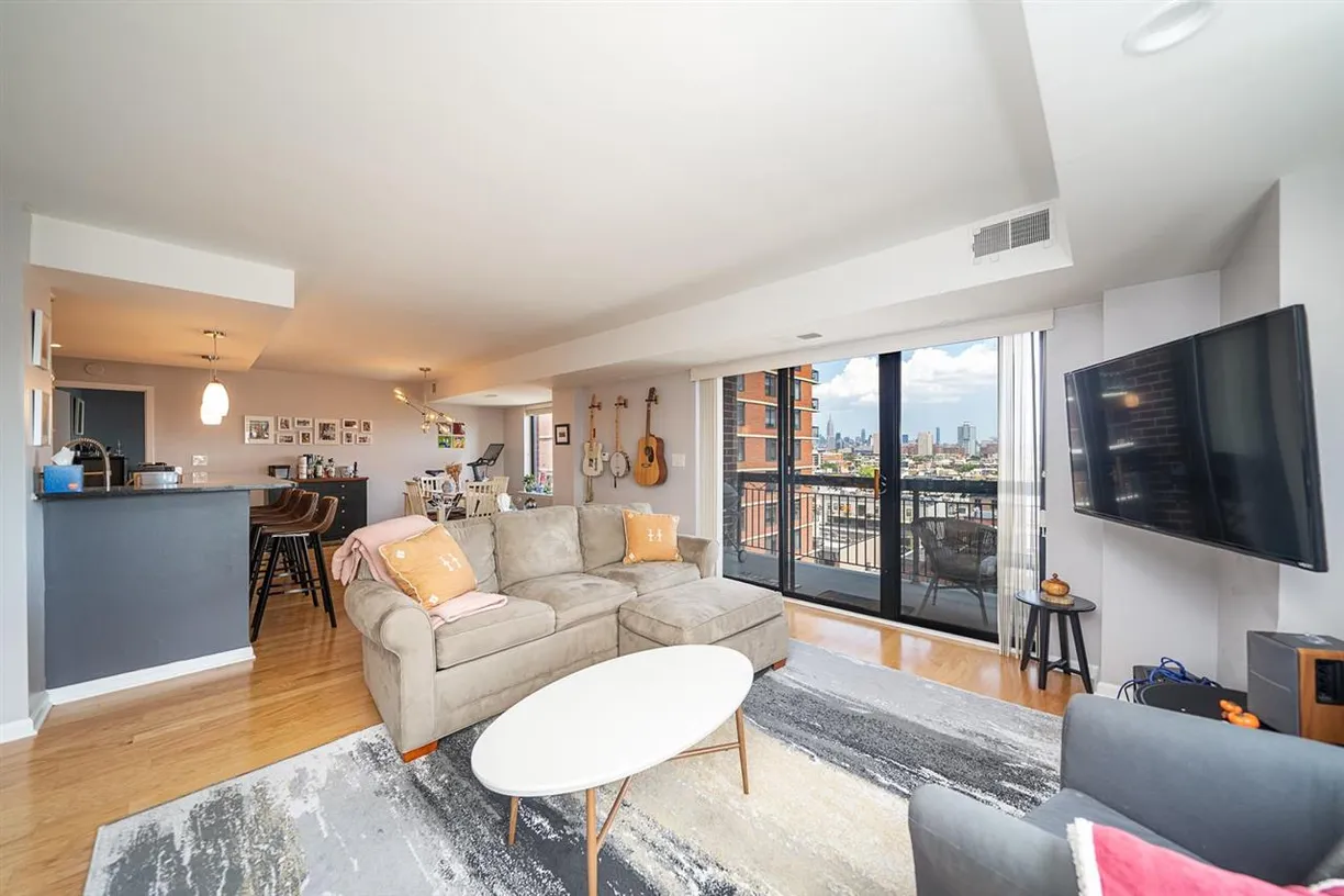 Jersey City/Hoboken Real Estate | View 700 1ST ST, 11J | 2 Beds, 2 Baths