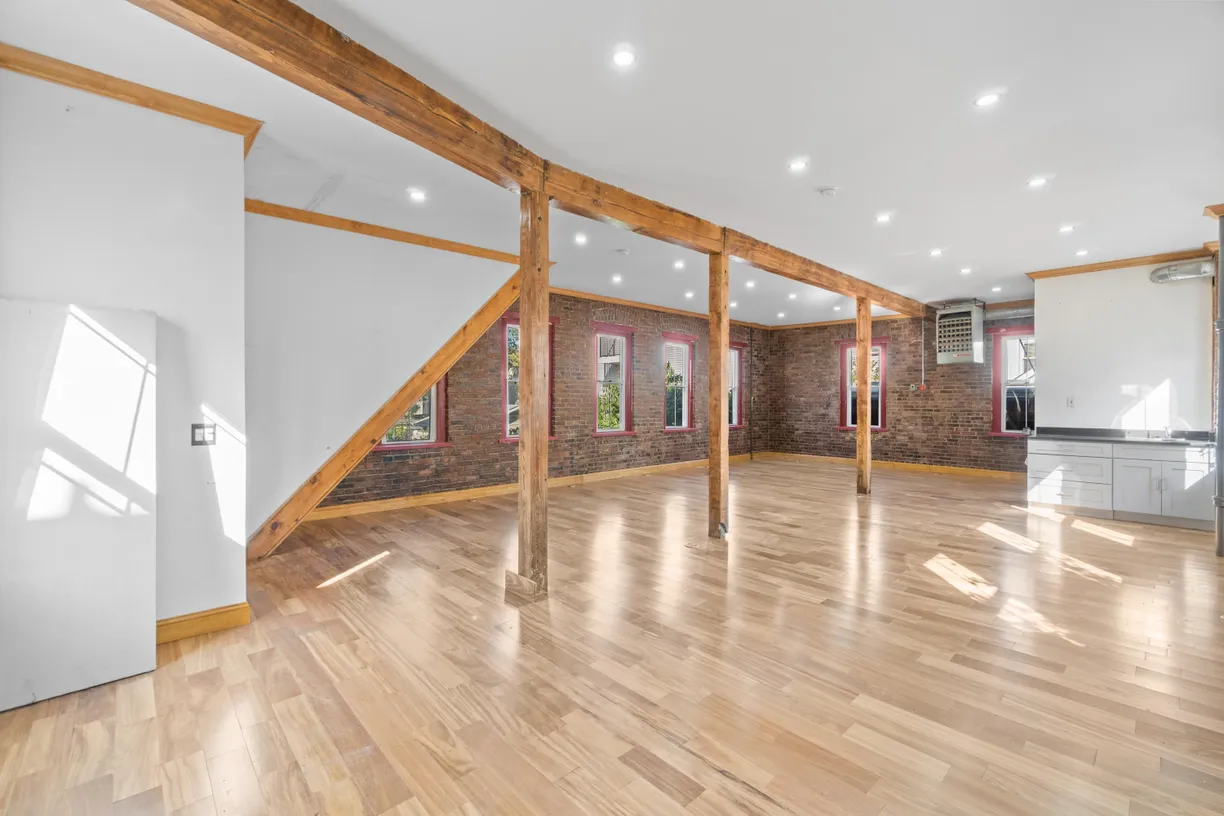 Jersey City/Hoboken Real Estate | View 78 LAKE ST, 3 | Listing