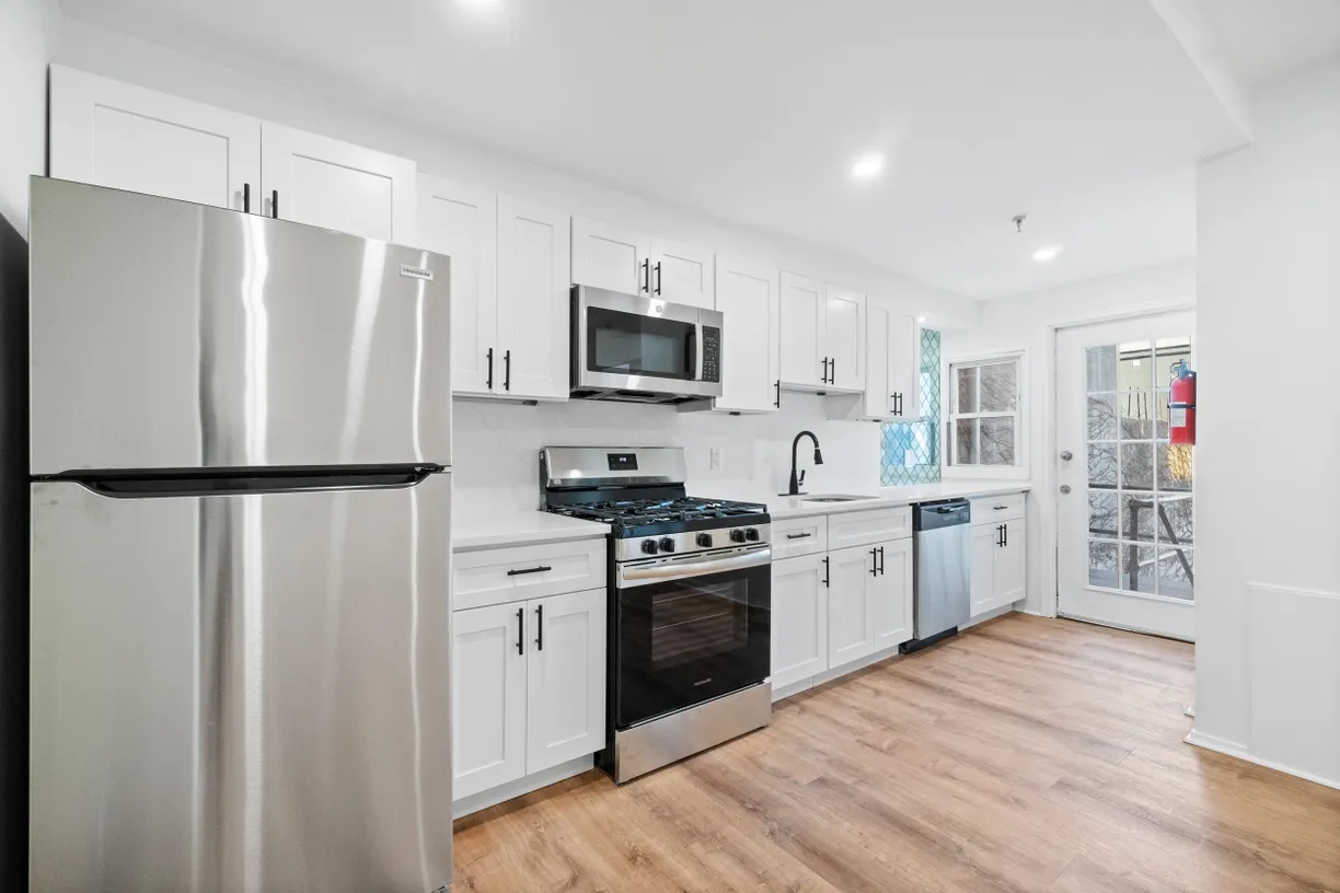 Jersey City/Hoboken Real Estate | View 804 PALISADE AVE, 1 | 1 Bed, 1 Bath