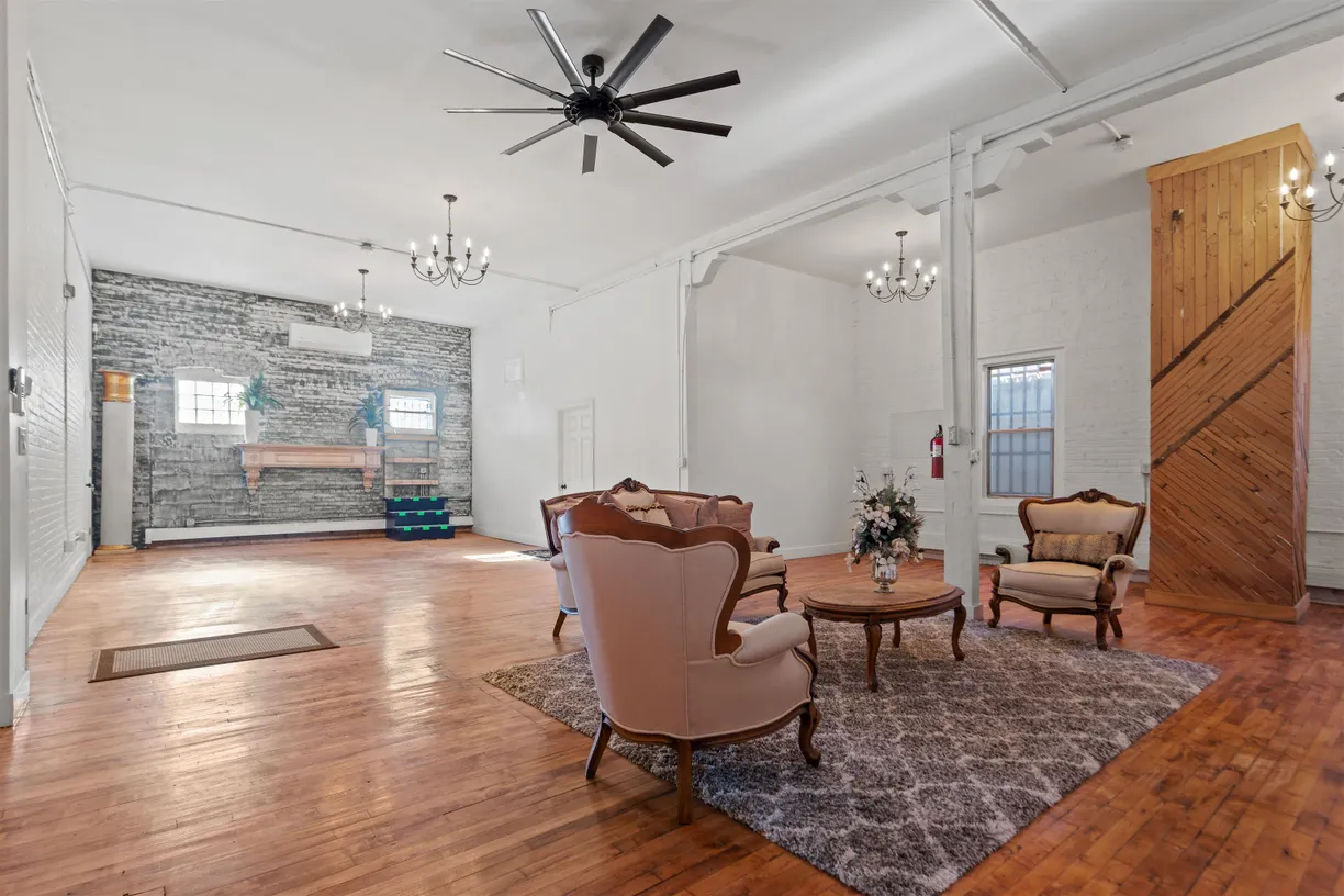 Jersey City/Hoboken Real Estate | View 15-19 POLLOCK AVE, 2 | 3 Beds, 2 Baths