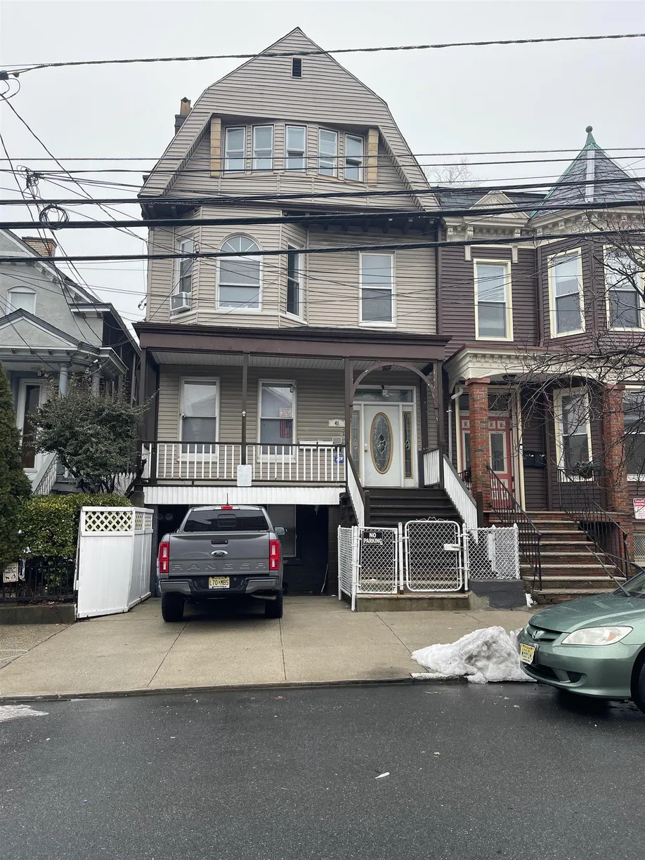 Jersey City/Hoboken Real Estate | View 41 ZABRISKIE ST, 3 | 1 Bed, 1 Bath