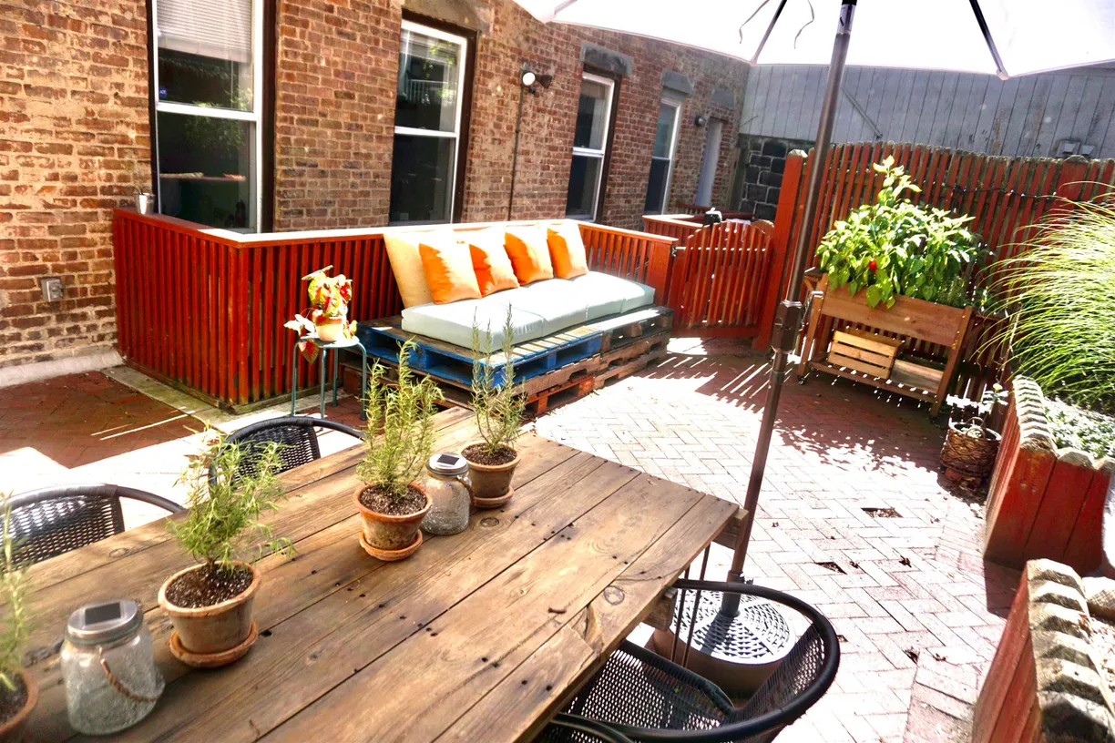 Jersey City/Hoboken Real Estate | View 957 BLVD EAST, 2 | 2 Beds, 1 Bath
