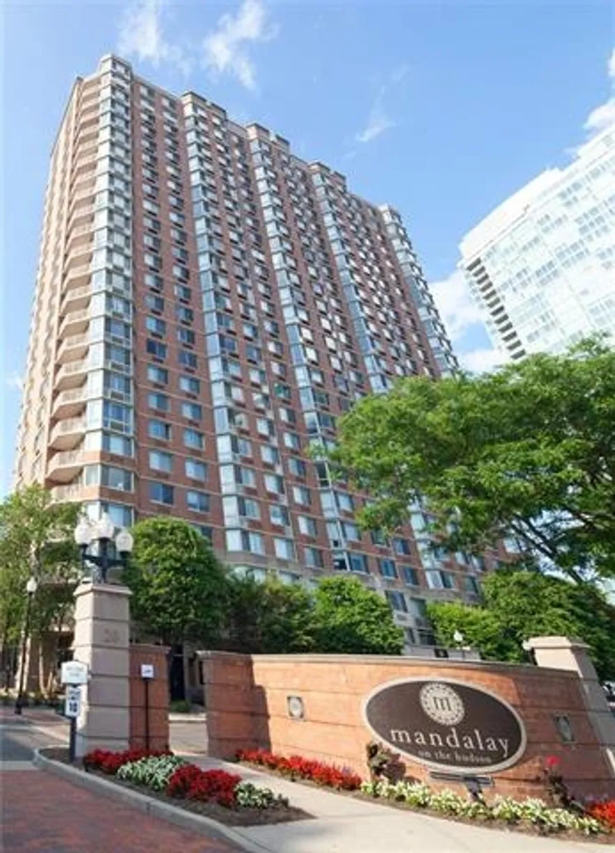 Jersey City/Hoboken Real Estate | View 20 2ND ST | 2 Beds, 2 Baths