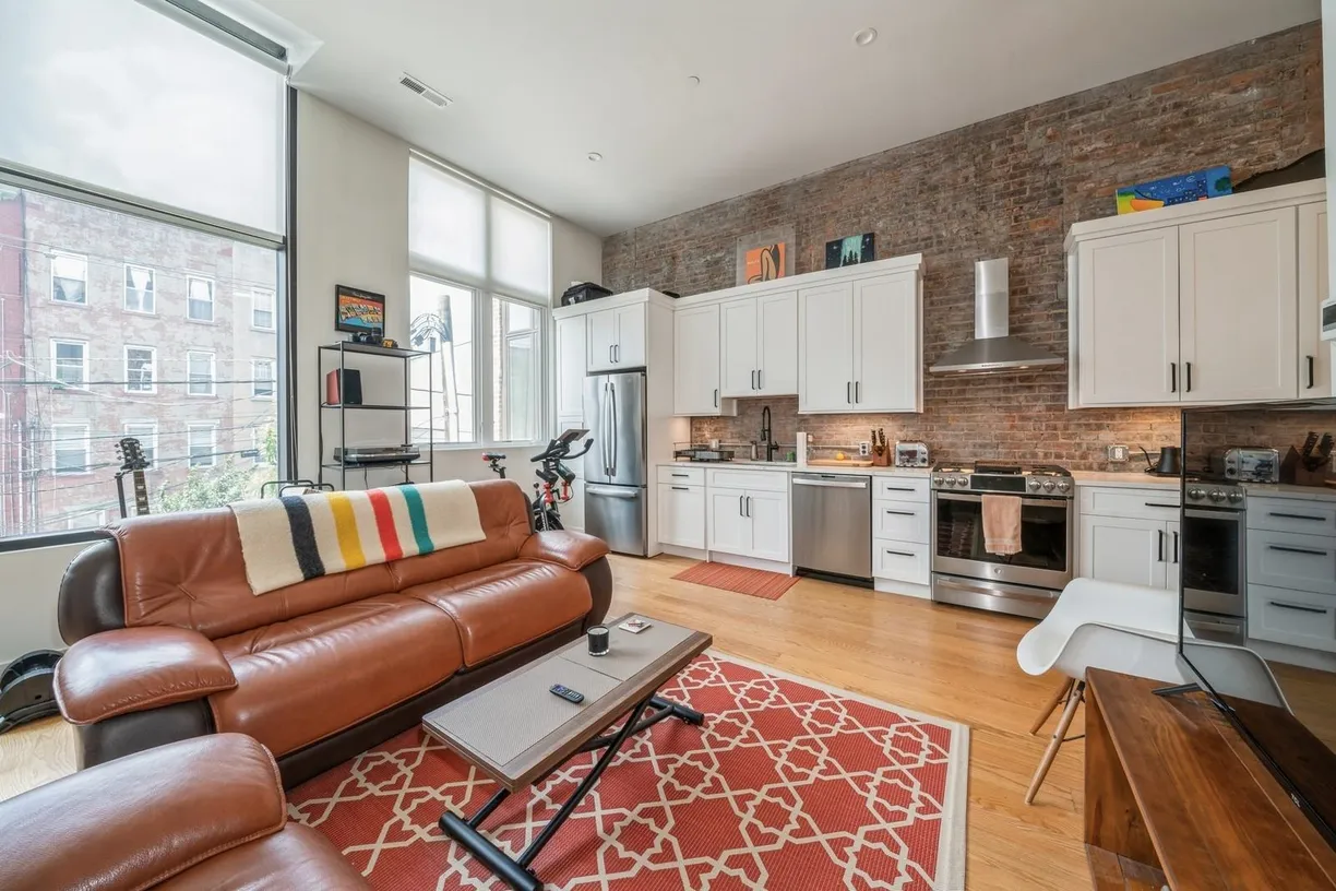 Jersey City/Hoboken Real Estate | View 520 PALISADE AVE, 405 | 1 Bath