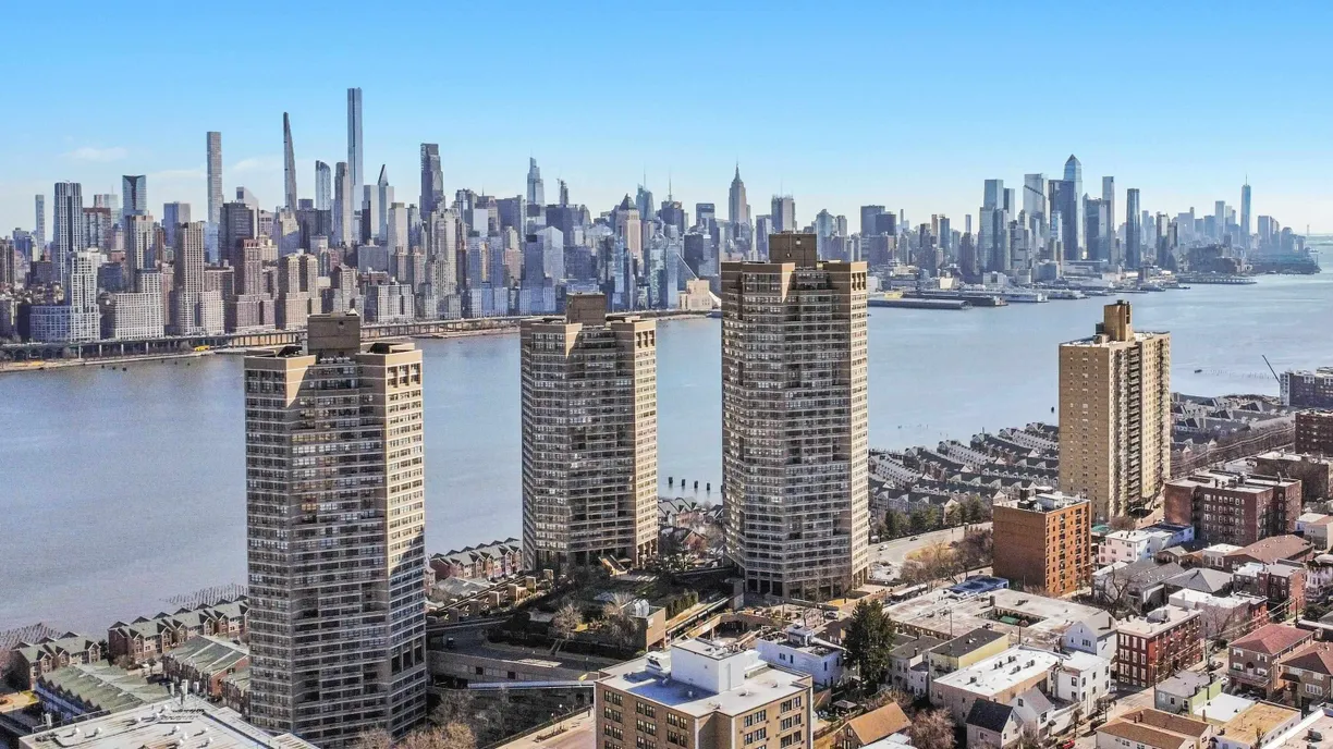 Jersey City/Hoboken Real Estate | View 7000 BLVD EAST, 39F | 2 Beds, 2 Baths